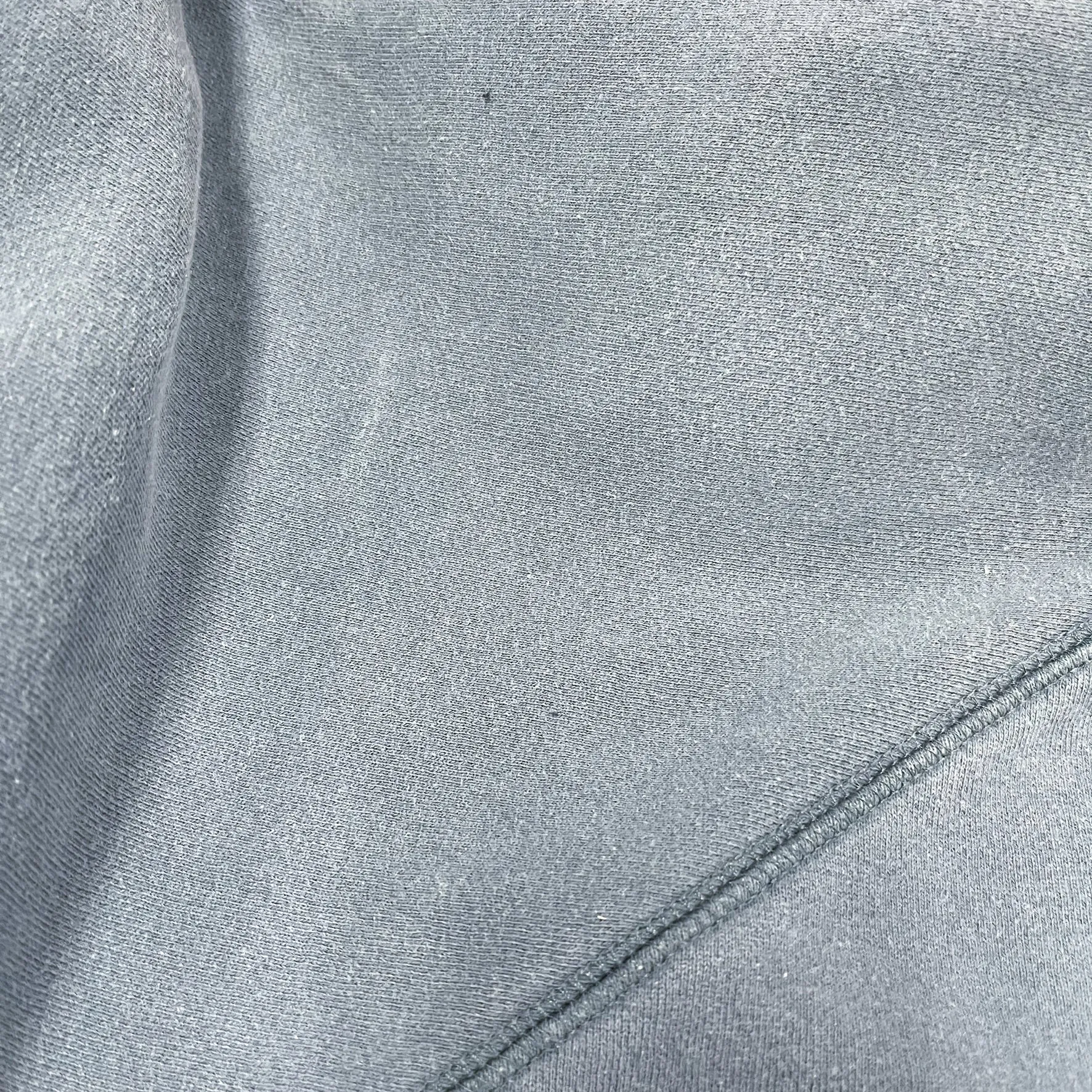 F- Vintage '95 Looney Tunes Basketball Embroidered Character Crewneck sold by HG Vintage product image thumbnail 5