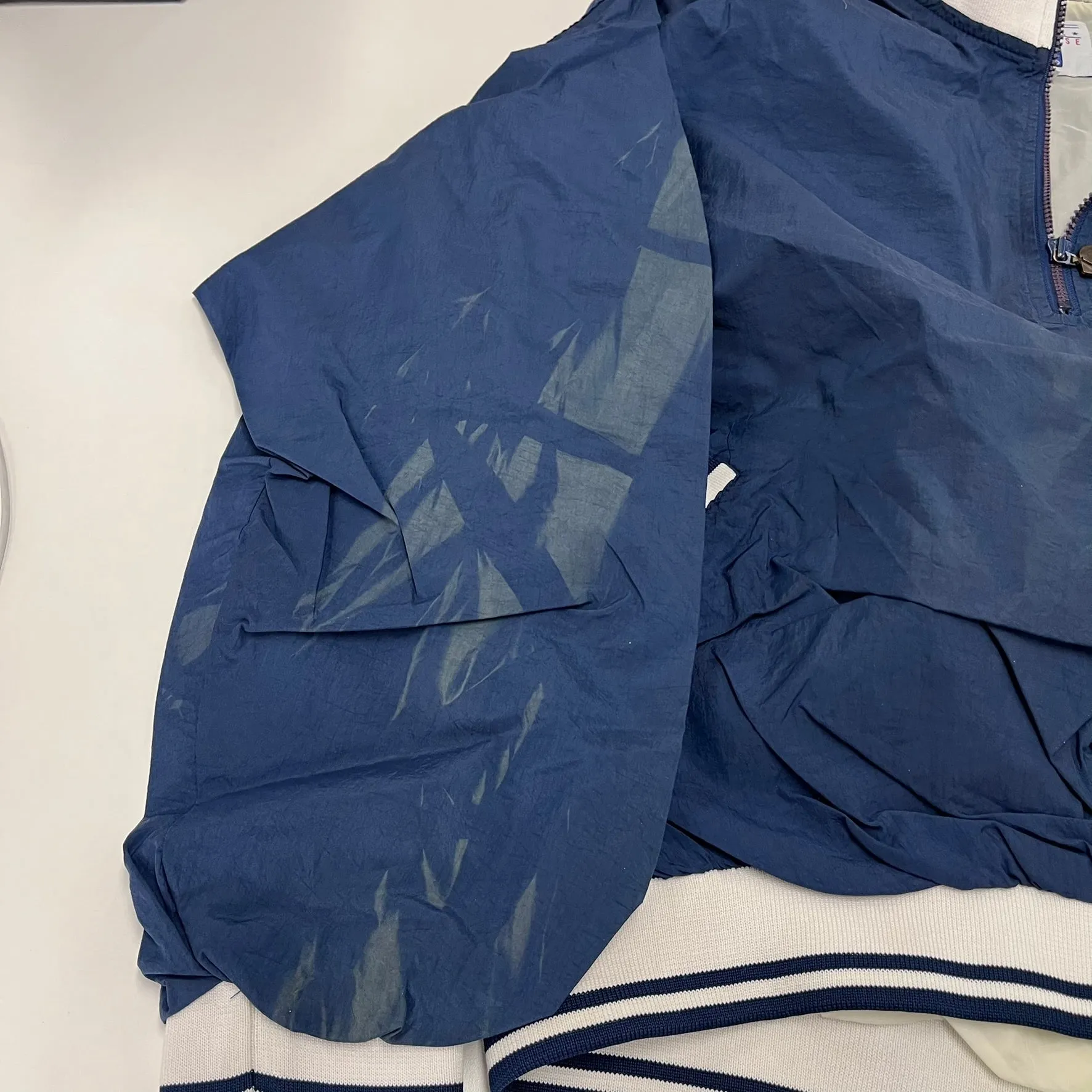 F- Vintage New York Yankees MLB Pro Player Quarter Zip Nylon Windbreaker Jacket sold by HG Vintage product image thumbnail 4