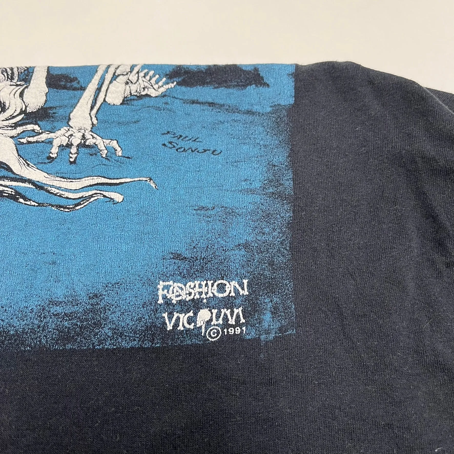 F- Vintage 1991 Fashion Victim Love Never Dies Graphic Single Stitch Tee sold by HG Vintage product image thumbnail 3