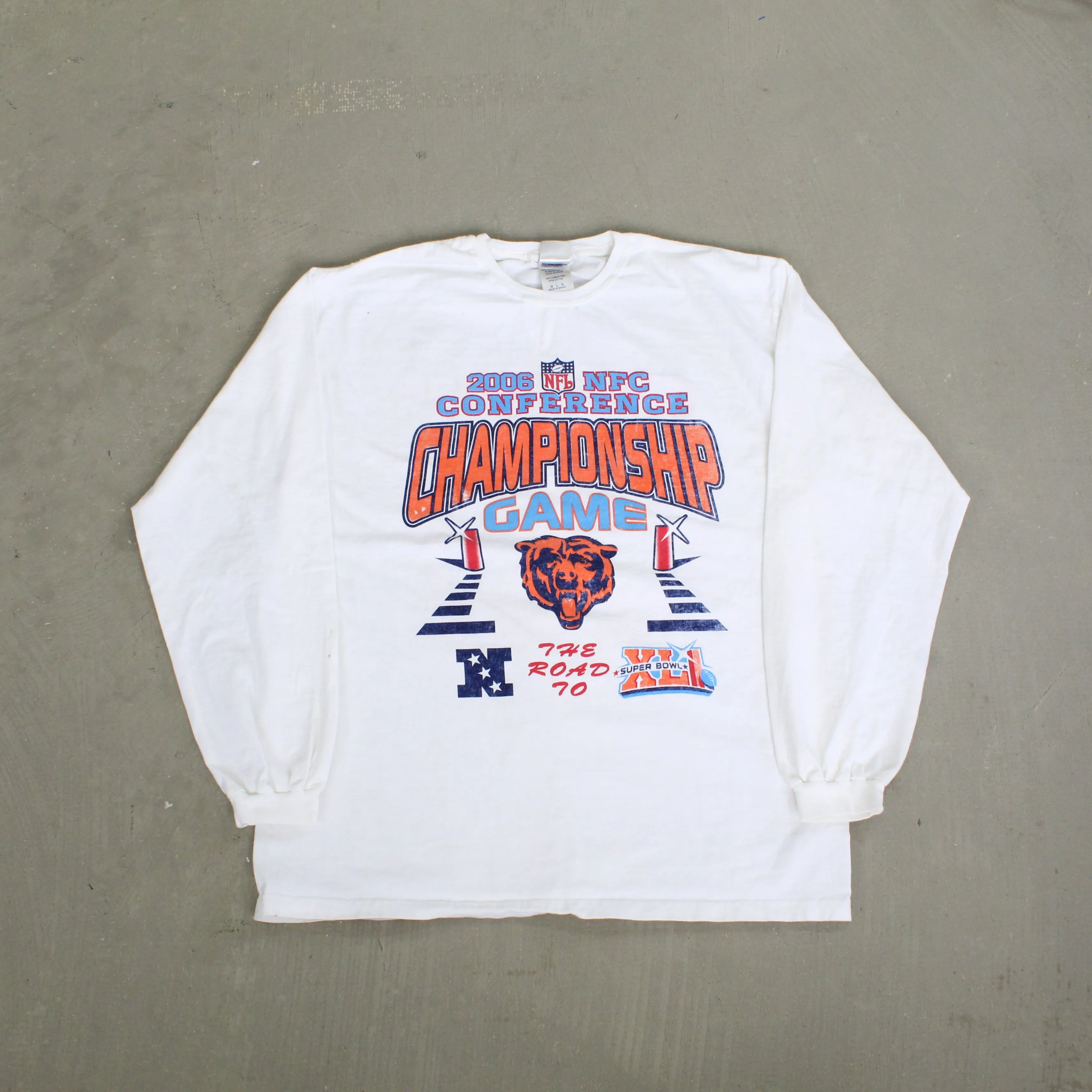 F- 2006 Chicago Bears NFC Championship Game NFL Long Sleeve Tee sold by HG Vintage