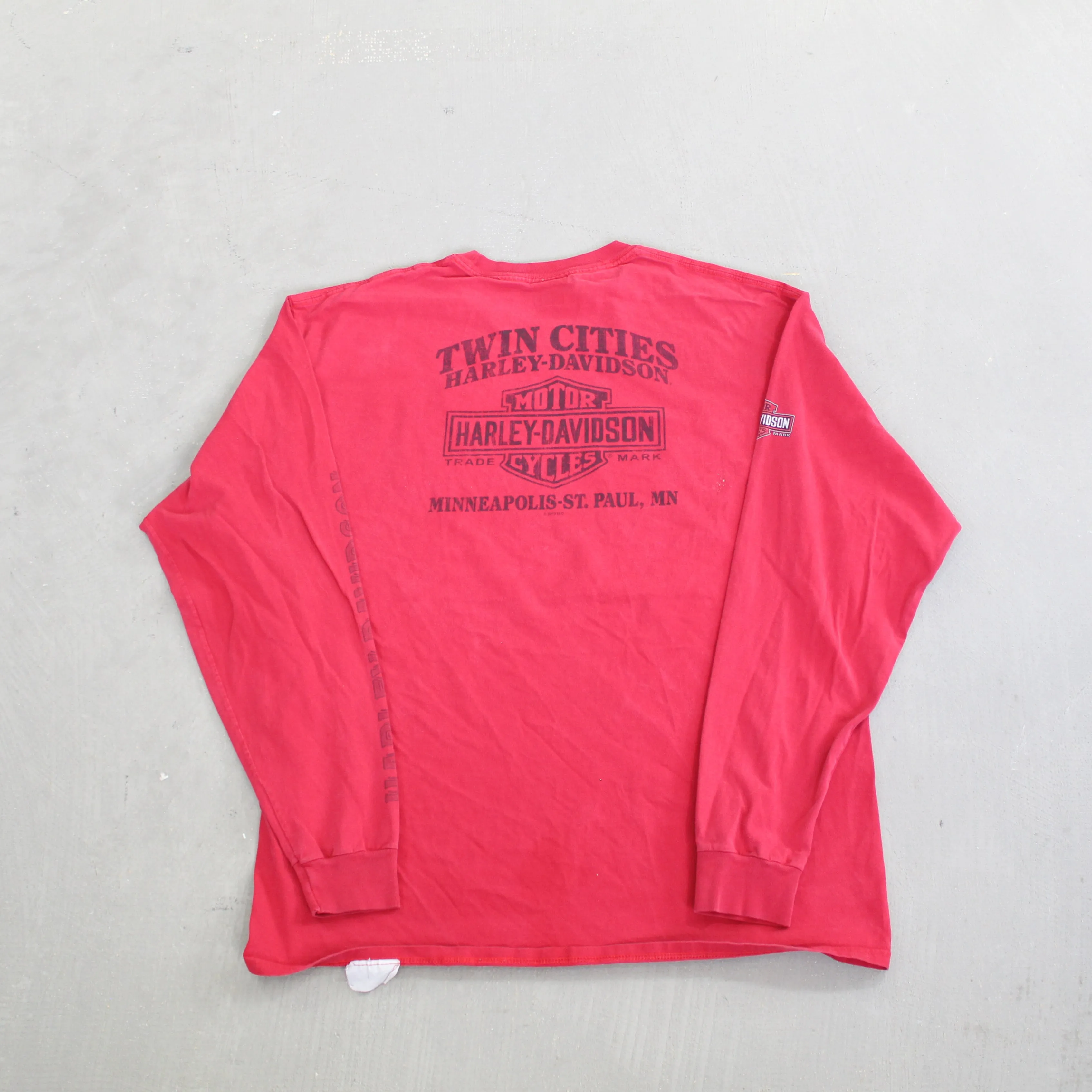 F- 2013 Harley Davidson Minneapolis Twin Cities Christmas Long Sleeve Tee sold by HG Vintage product image thumbnail 3