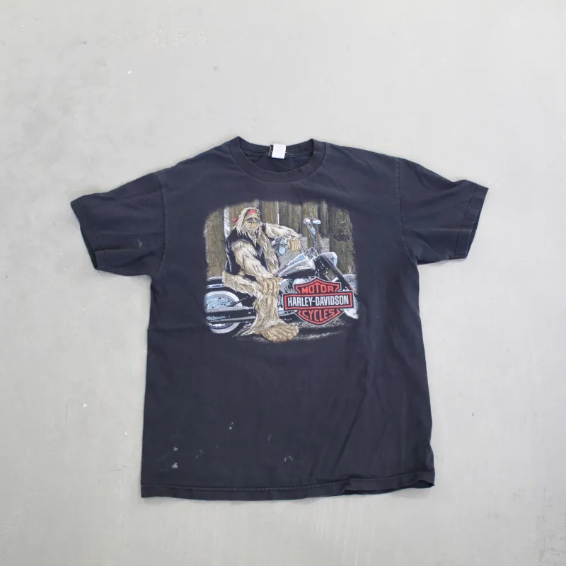 F- 2015 Harley Davidson Victoria BC Canada Big Foot Tee sold by HG Vintage