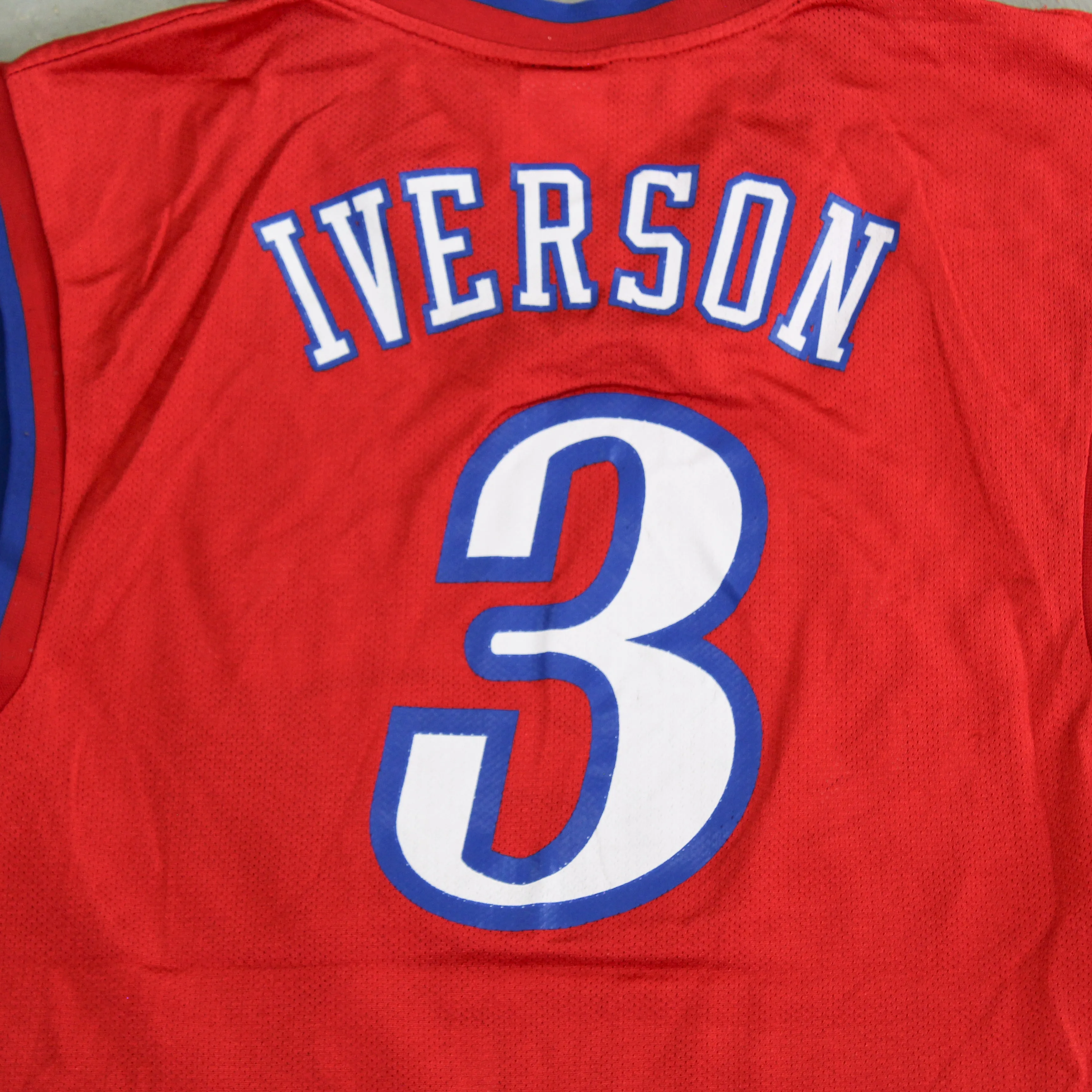 F- Vintage Philadelphia 76ers Allen Iverson NBA Reebok Basketball Jersey sold by HG Vintage product image thumbnail 4