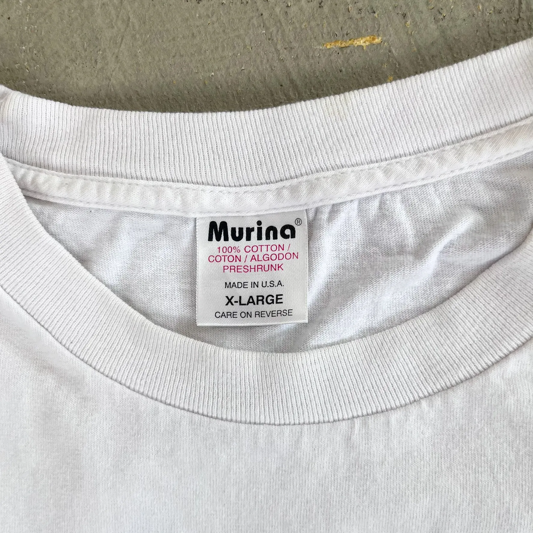 F- Vintage '01 U2 Elevation Tour Picture Tee sold by HG Vintage product image thumbnail 3