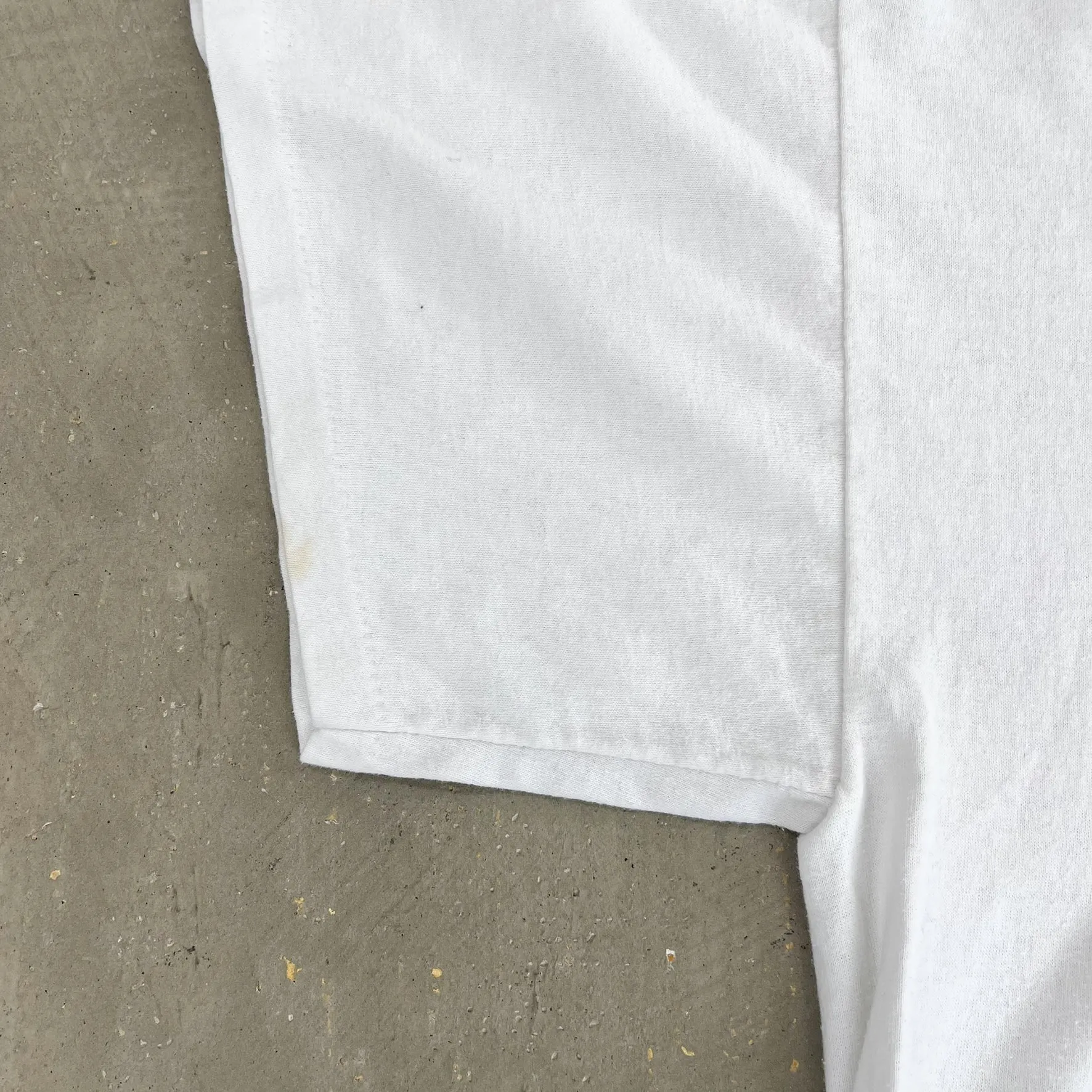 F- Vintage Tel Aviv Beach Graphic Single Stitch Tee sold by HG Vintage product image thumbnail 4