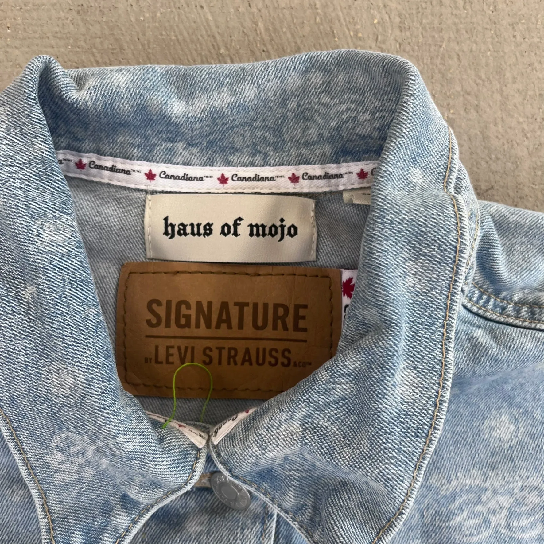 F- HOM Tupac Levi's Bandana Pattern Reworked Custom Denim Jackets sold by HG Vintage product image thumbnail 3