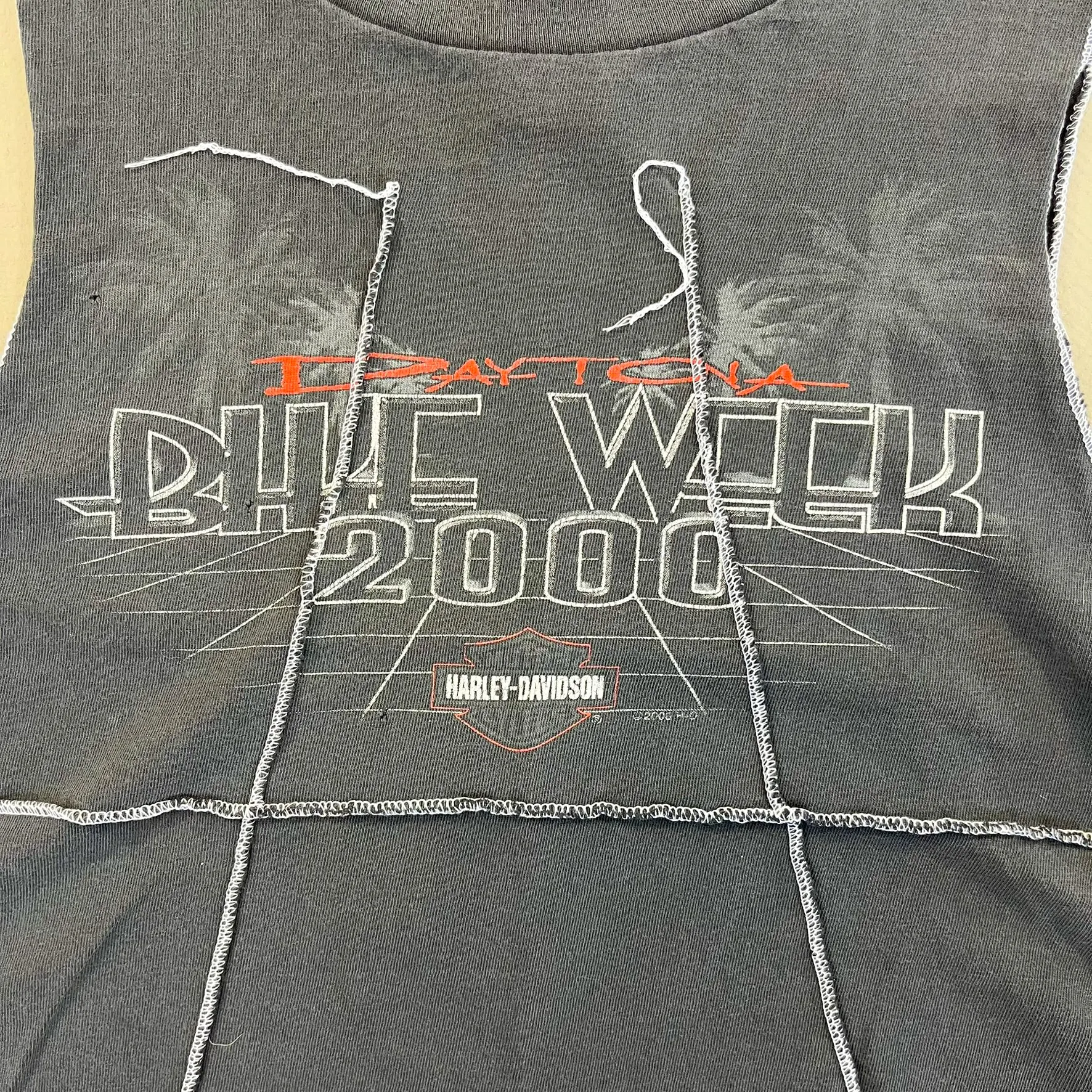 F- HOM Harley Davidson '00 Daytona Reworked Dbl Stitch Crop Top sold by HG Vintage product image thumbnail 2