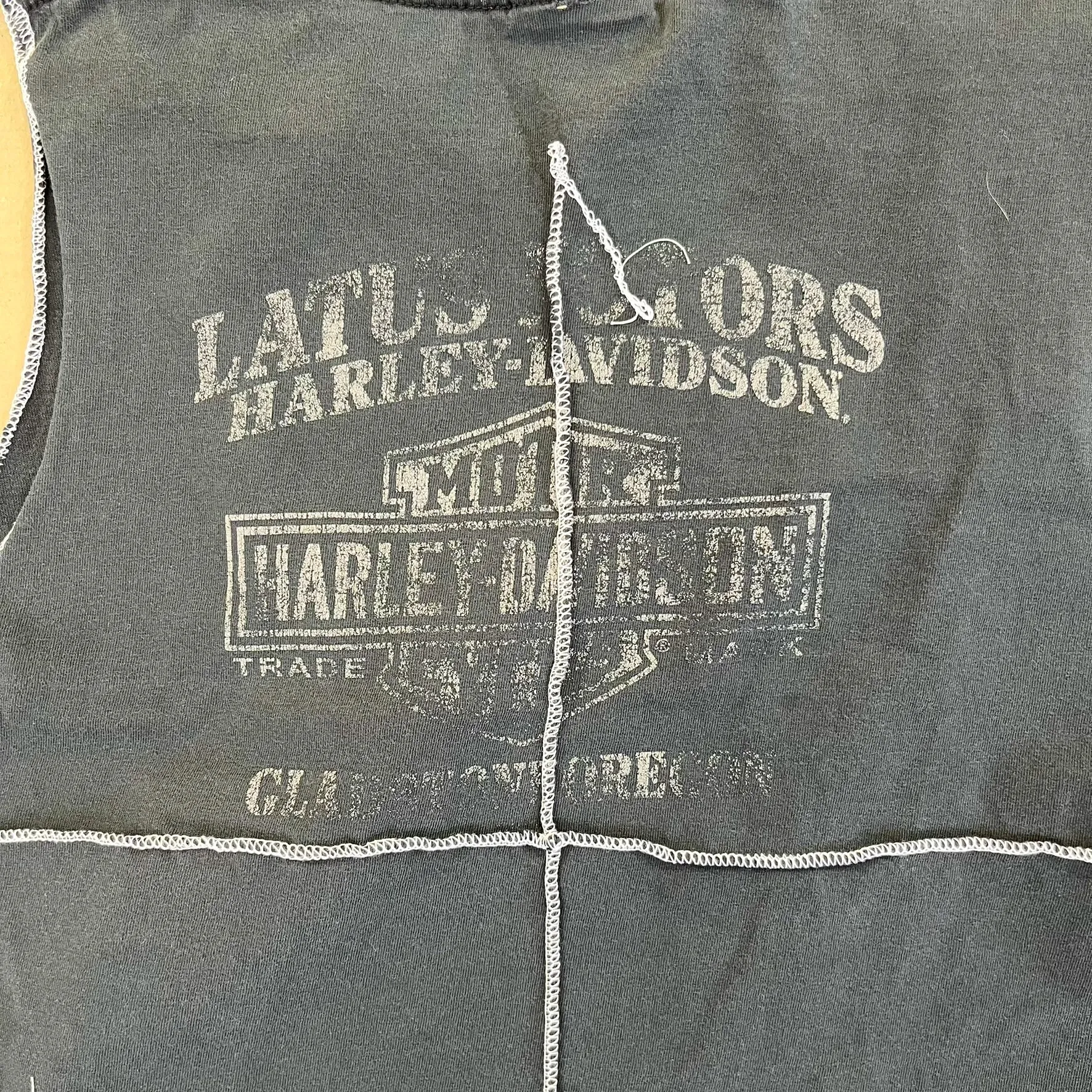 F- HOM Harley Davidson Gladstone Reworked Dbl Stitch Crop Top sold by HG Vintage product image thumbnail 5