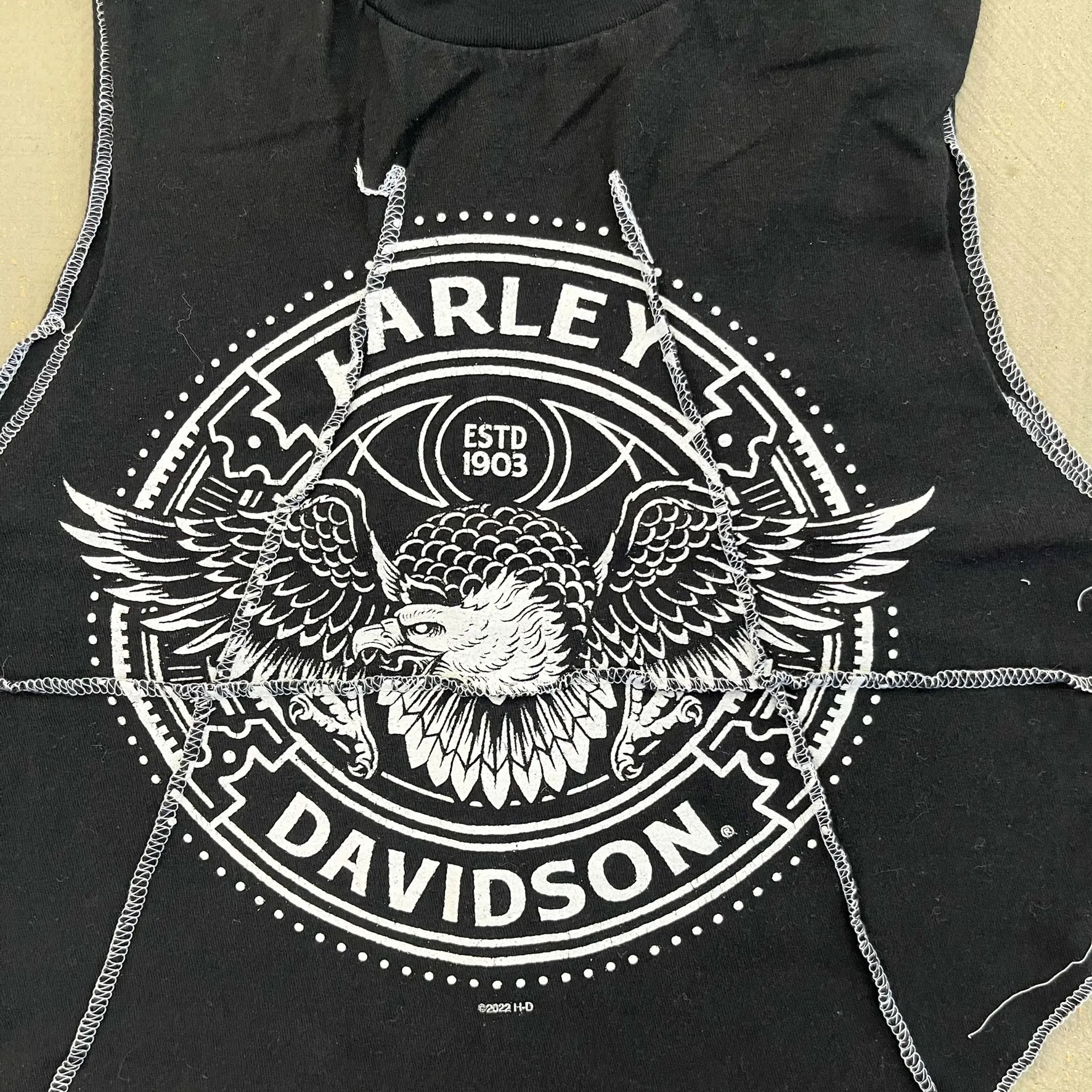 F- HOM Harley Davidson Vacaville Reworked Dbl Stitch Crop Top sold by HG Vintage product image thumbnail 2