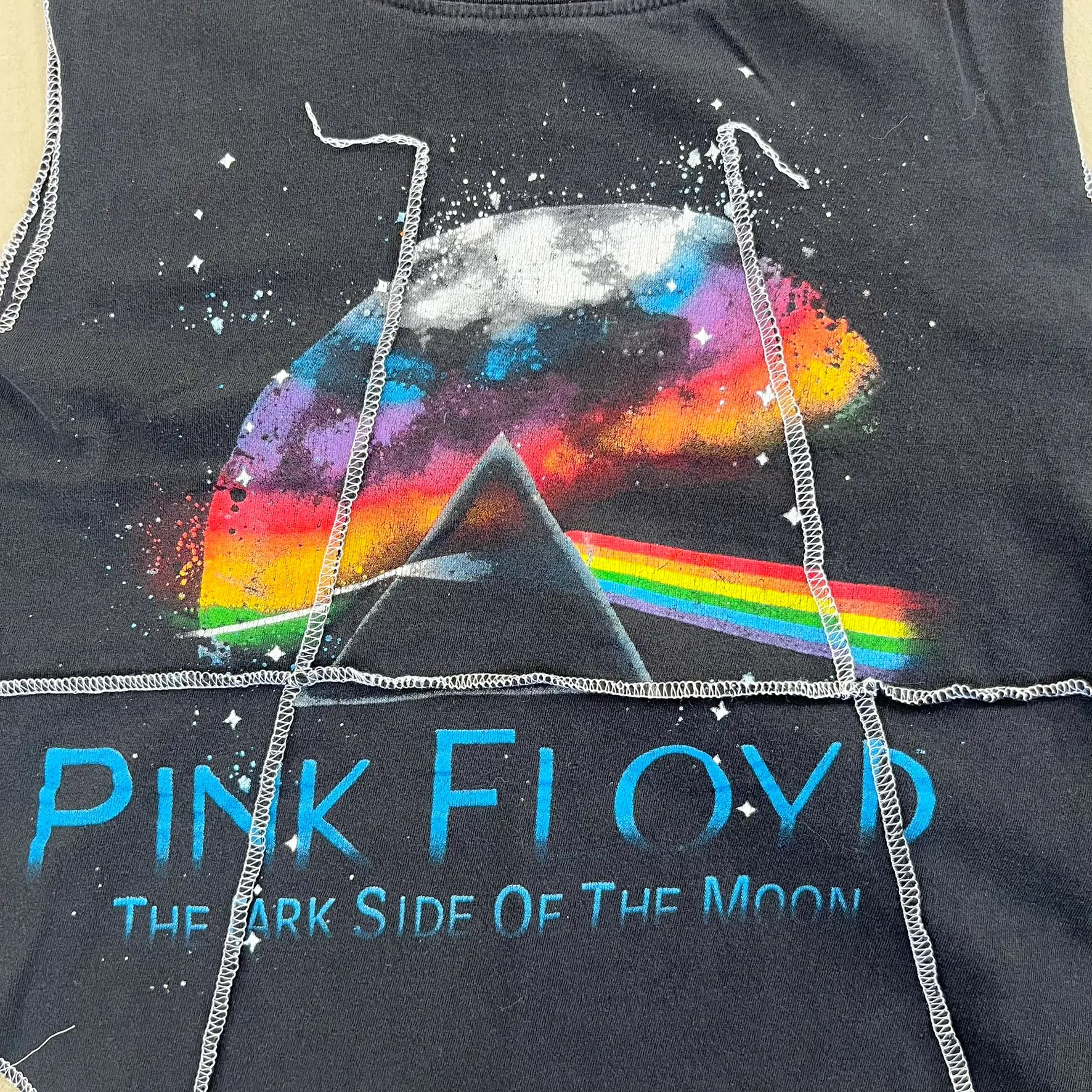 F- HOM Pink Floyd Reworked Dbl Stitch Crop Top sold by HG Vintage product image thumbnail 2