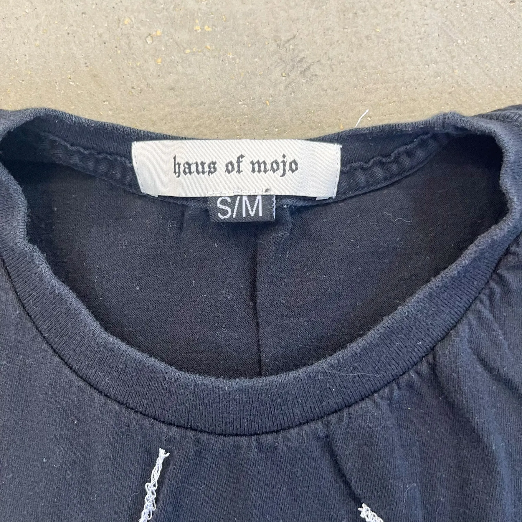 F- HOM Motley Crue Reworked Dbl Stitch Crop Top sold by HG Vintage product image thumbnail 3