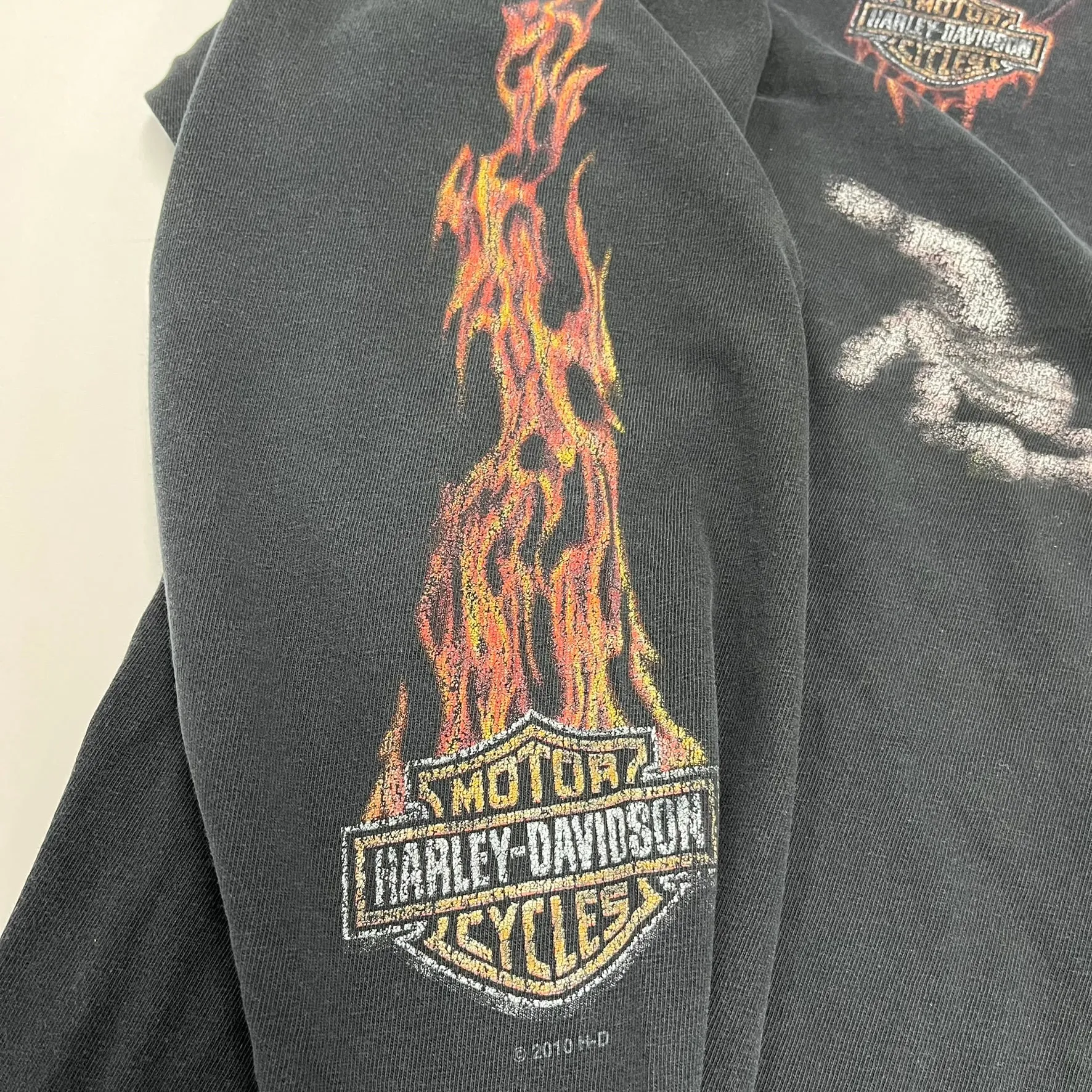 F- 2010 Harley Davidson Kamloops BC Canada Long Sleeve Tee sold by HG Vintage product image thumbnail 5