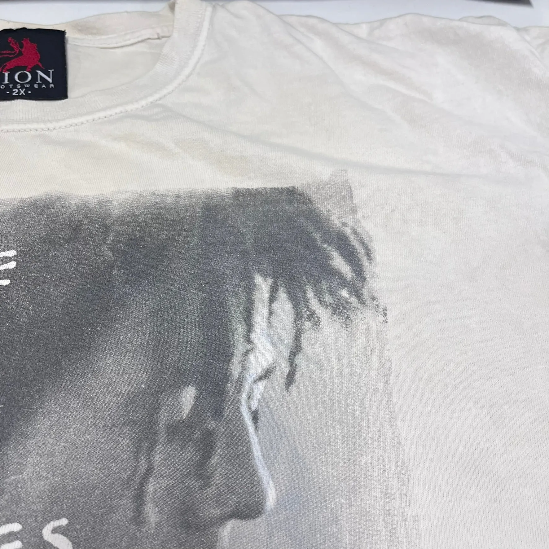 F- 2011 Bob Marley Zion Apparel Picture Tee sold by HG Vintage product image thumbnail 4