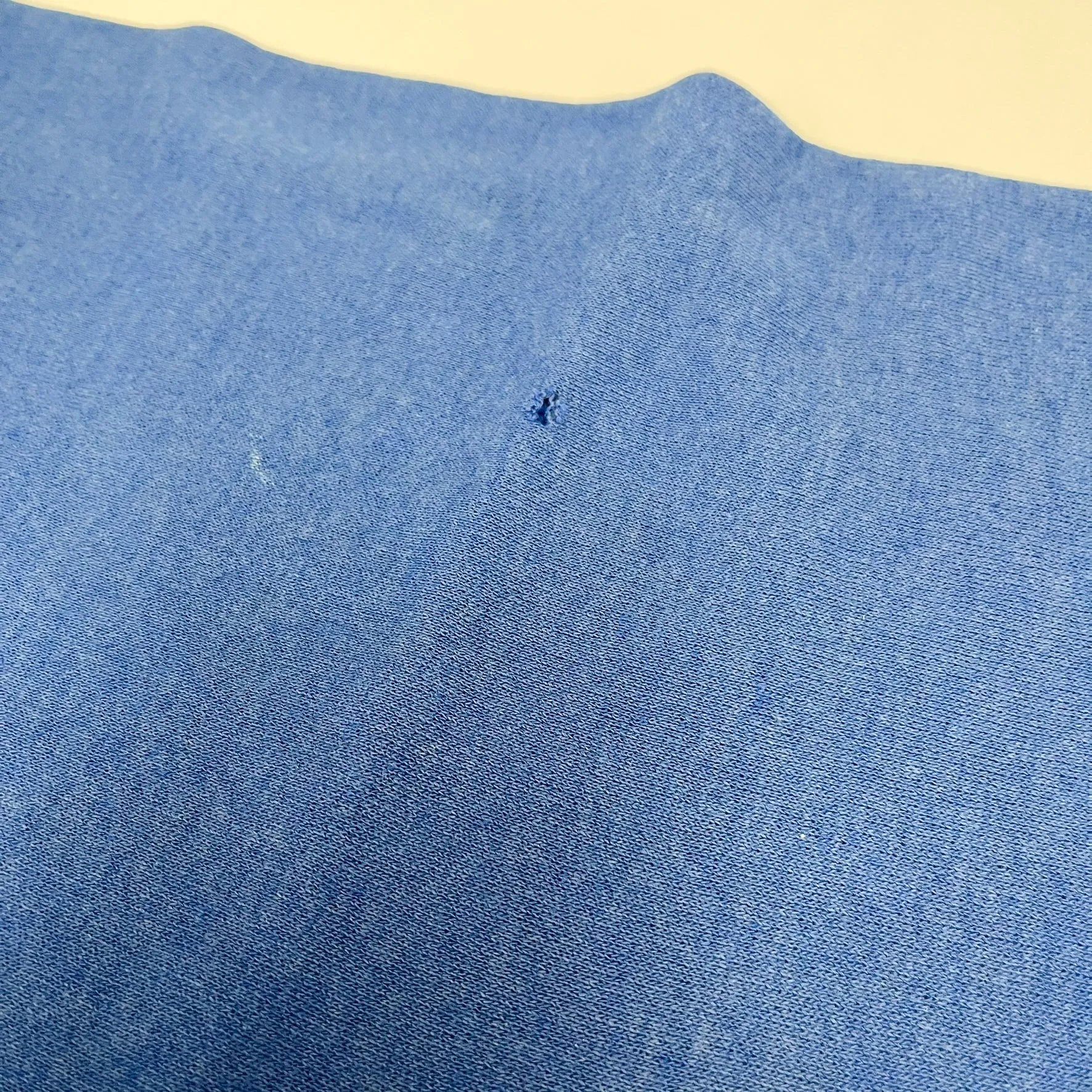 F- Vintage 1991 Toronto Maple Leafs NHL Logo Crewneck sold by HG Vintage product image thumbnail 5