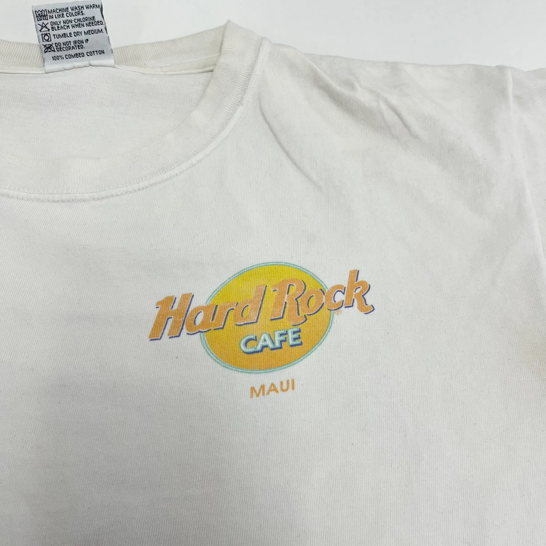 F- Vintage Hard Rock Cafe Maui Graphic Tee sold by HG Vintage product image thumbnail 2
