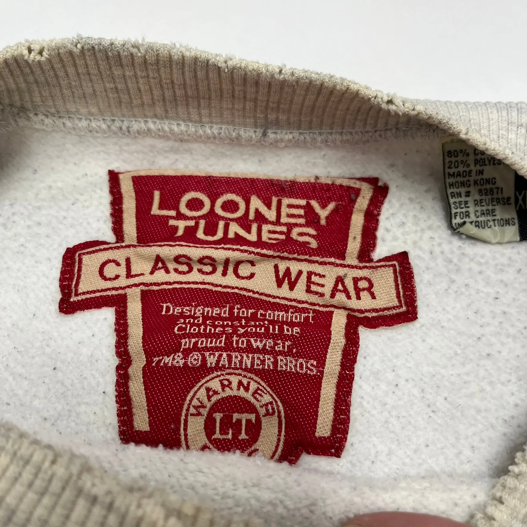 F- Vintage Looney Tunes Embroidered Characters & WB Logo Crewneck sold by HG Vintage product image thumbnail 3