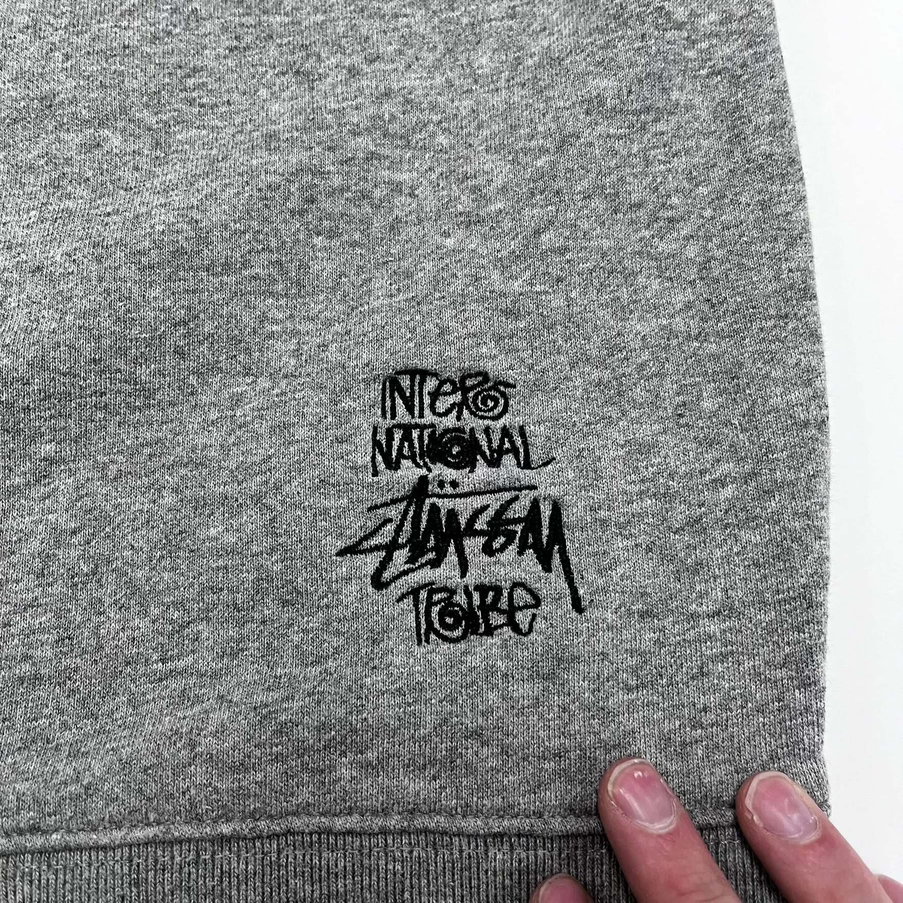 F- Vintage Stussy Simple Logo Embroidered Crewneck sold by HG Vintage product image thumbnail 4