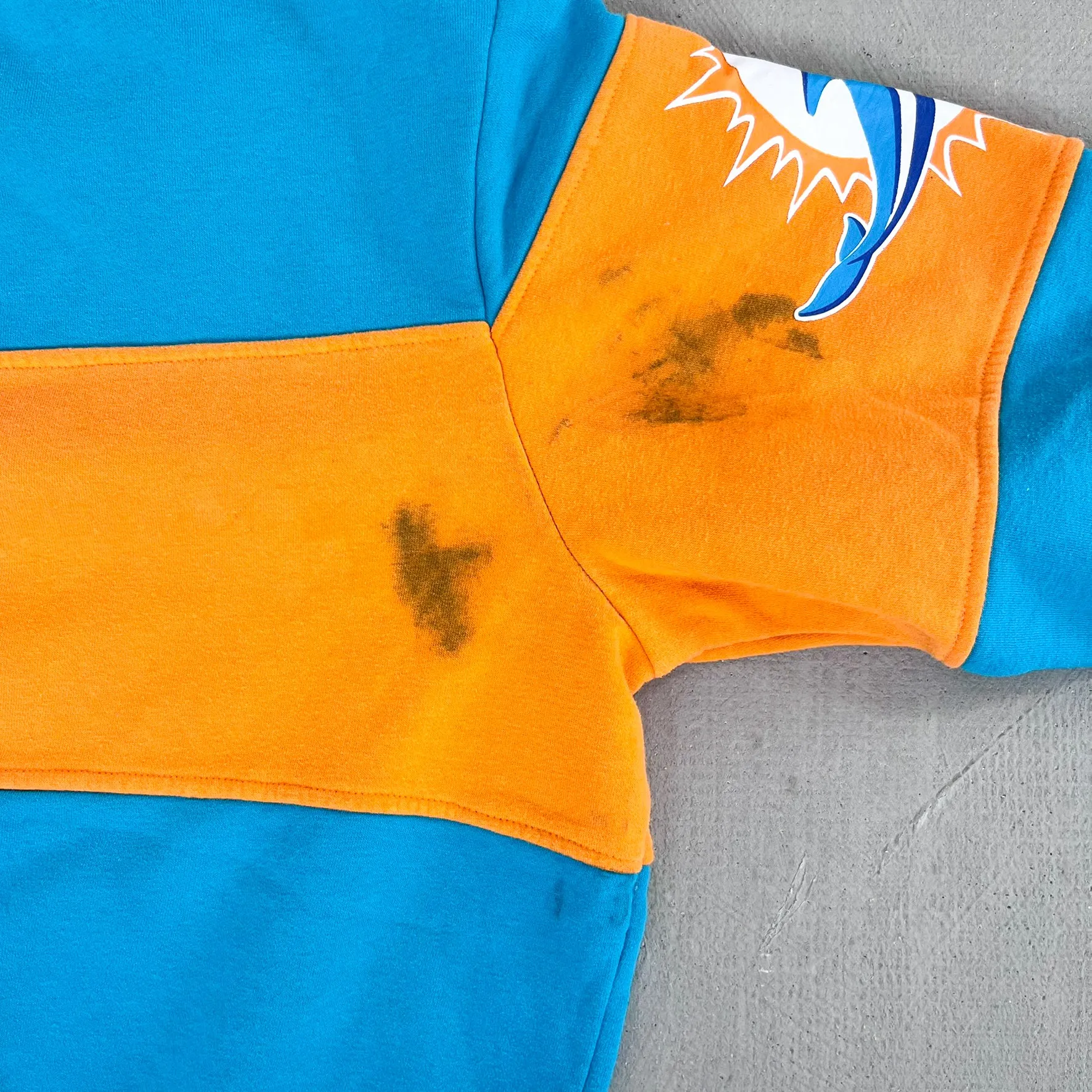 F- Miami Dolphin NFL Handsigh Text & Logo Crewneck sold by HG Vintage product image thumbnail 4