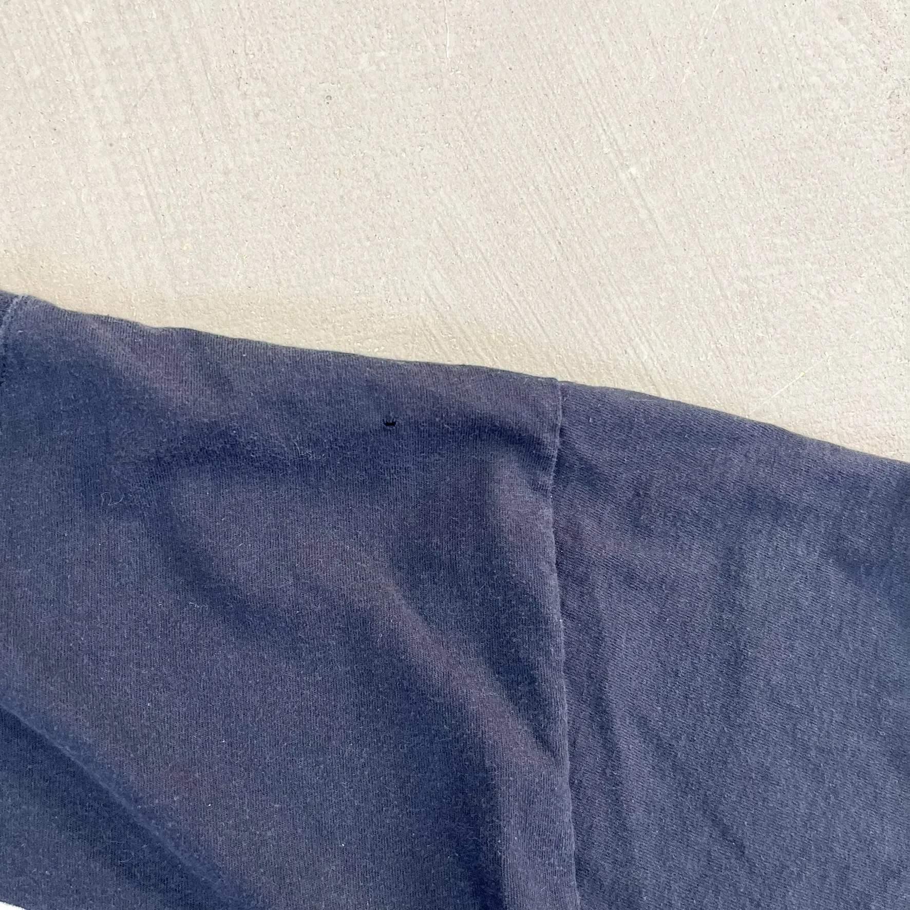 F- Vintage '09 Johnny Cash Middle Finger Zion's Rootswear Picture Tee sold by HG Vintage product image thumbnail 5