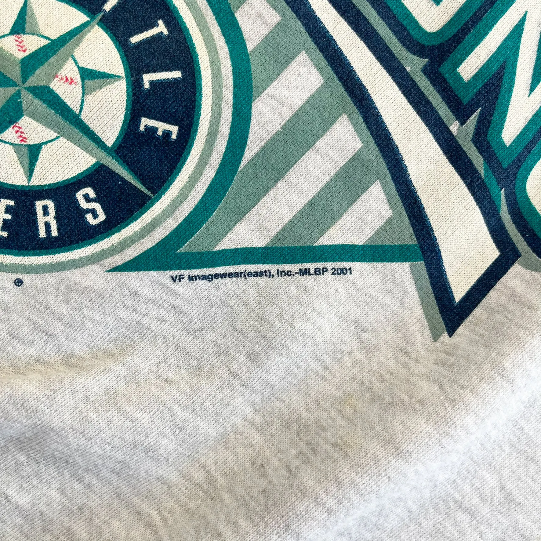 F- Vintage '01 Seattle Mariners ALW Champions MLB Crewneck sold by HG Vintage product image thumbnail 3