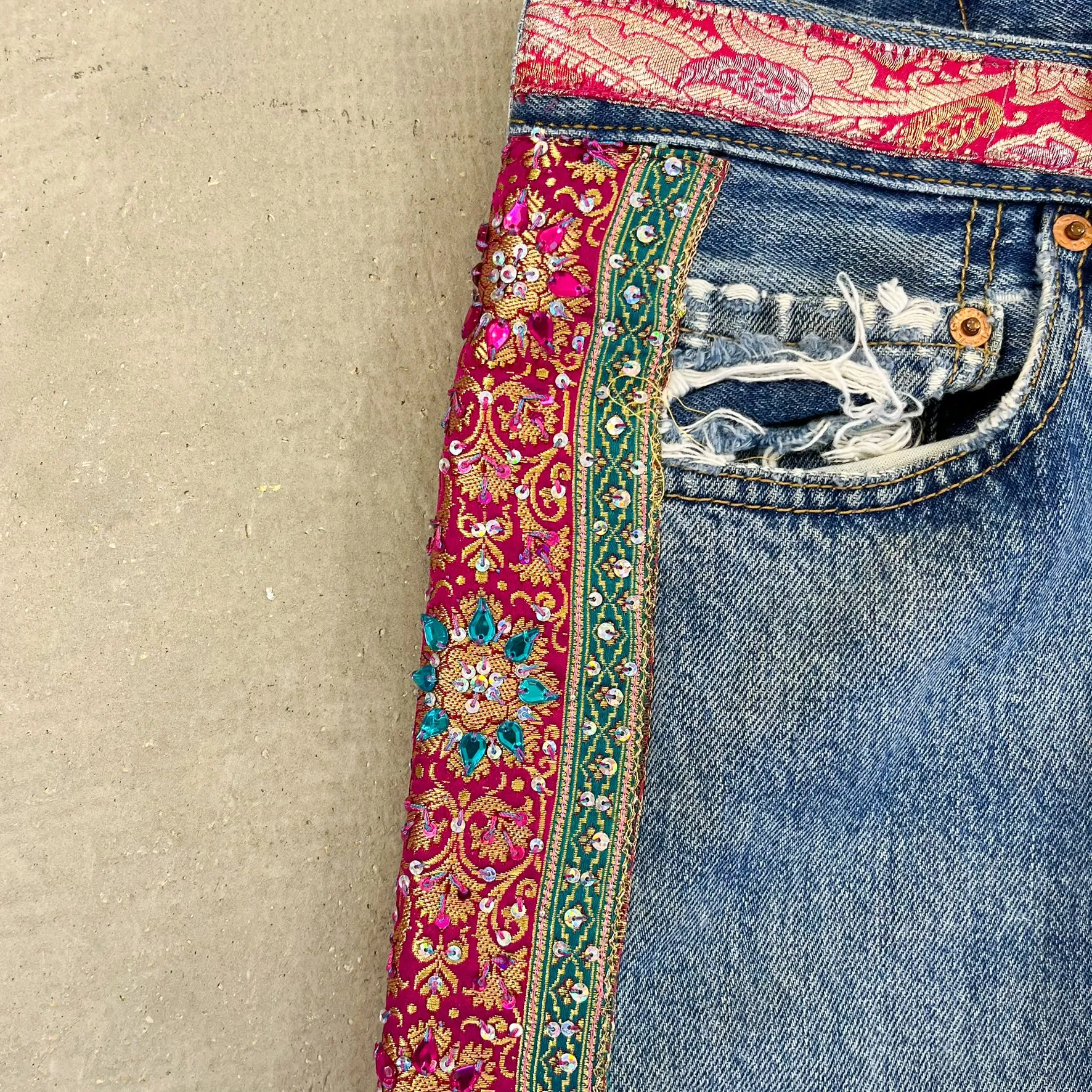F- HOM Levi's 501 Hand Beaded Reworked Custom Jeans sold by HG Vintage product image thumbnail 5