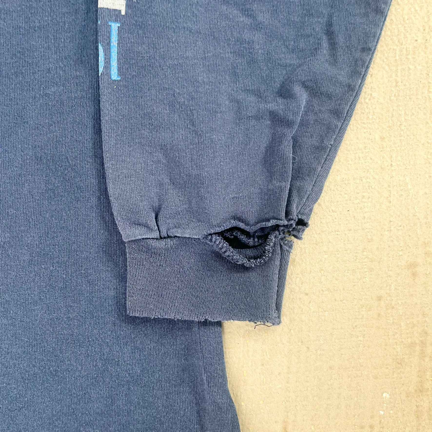 F- Vintage '02 Harley Davidson Mansfield PA Long Sleeve Tee sold by HG Vintage product image thumbnail 4