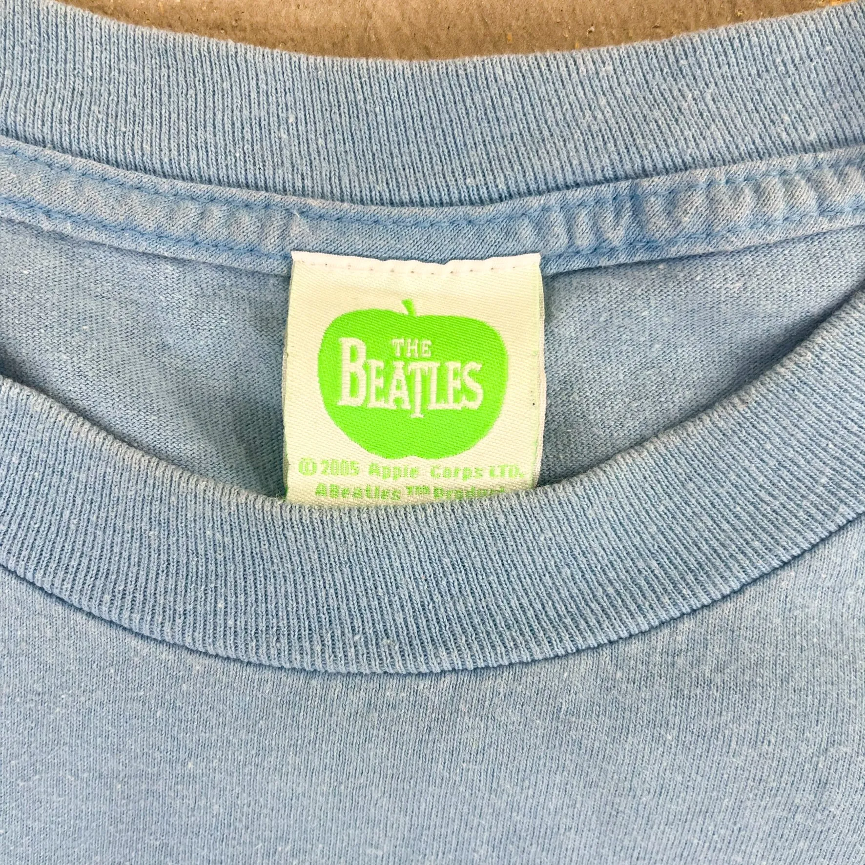 F- Vintage '05 The Beatles Silhouette & Text Tee sold by HG Vintage product image thumbnail 5