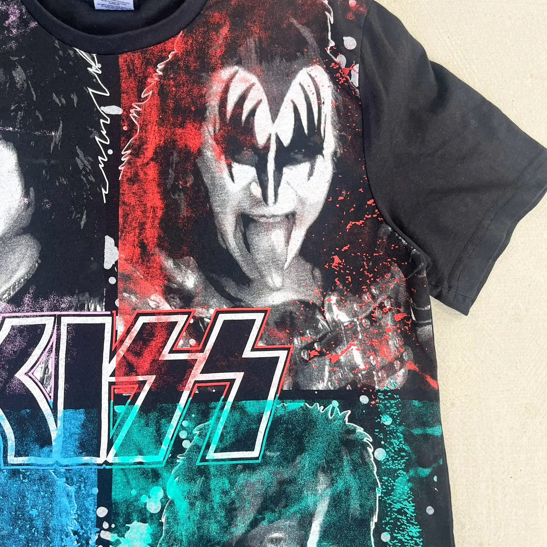 F- Kiss Picture & Text Multi Color Tee sold by HG Vintage product image thumbnail 4