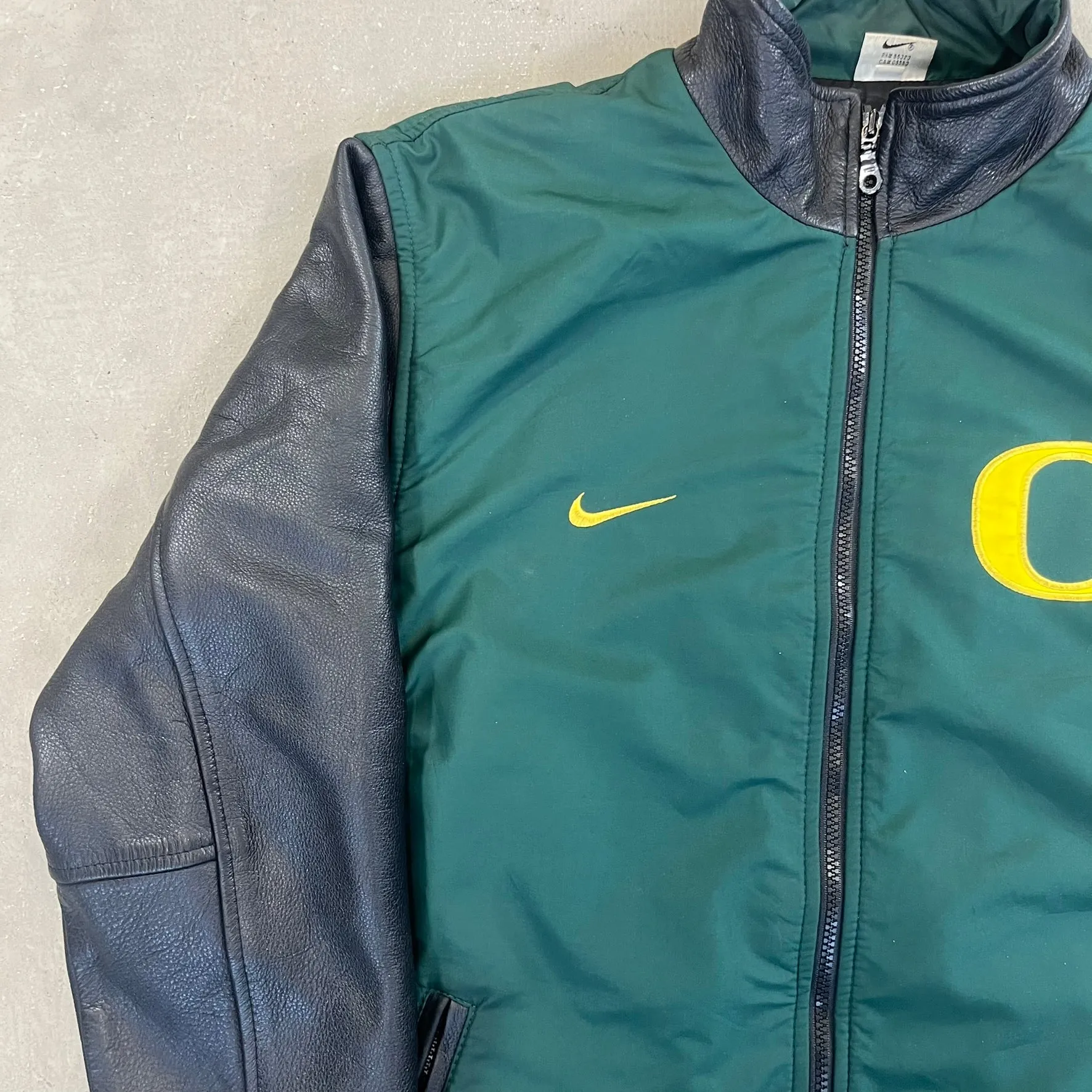 F- Vintage Nike Oregon Ducks Leather Jacket sold by HG Vintage product image thumbnail 3