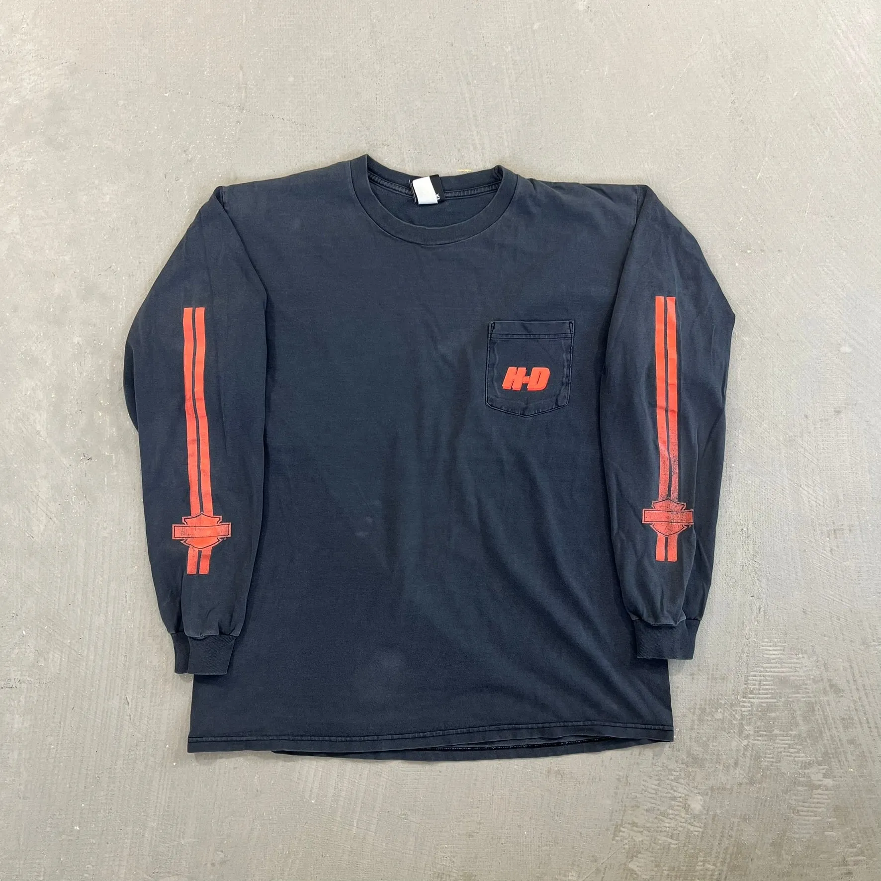 F- Vintage '03 Harley Davidson El Paso Texas Pocket Long Sleeve Tee sold by HG Vintage