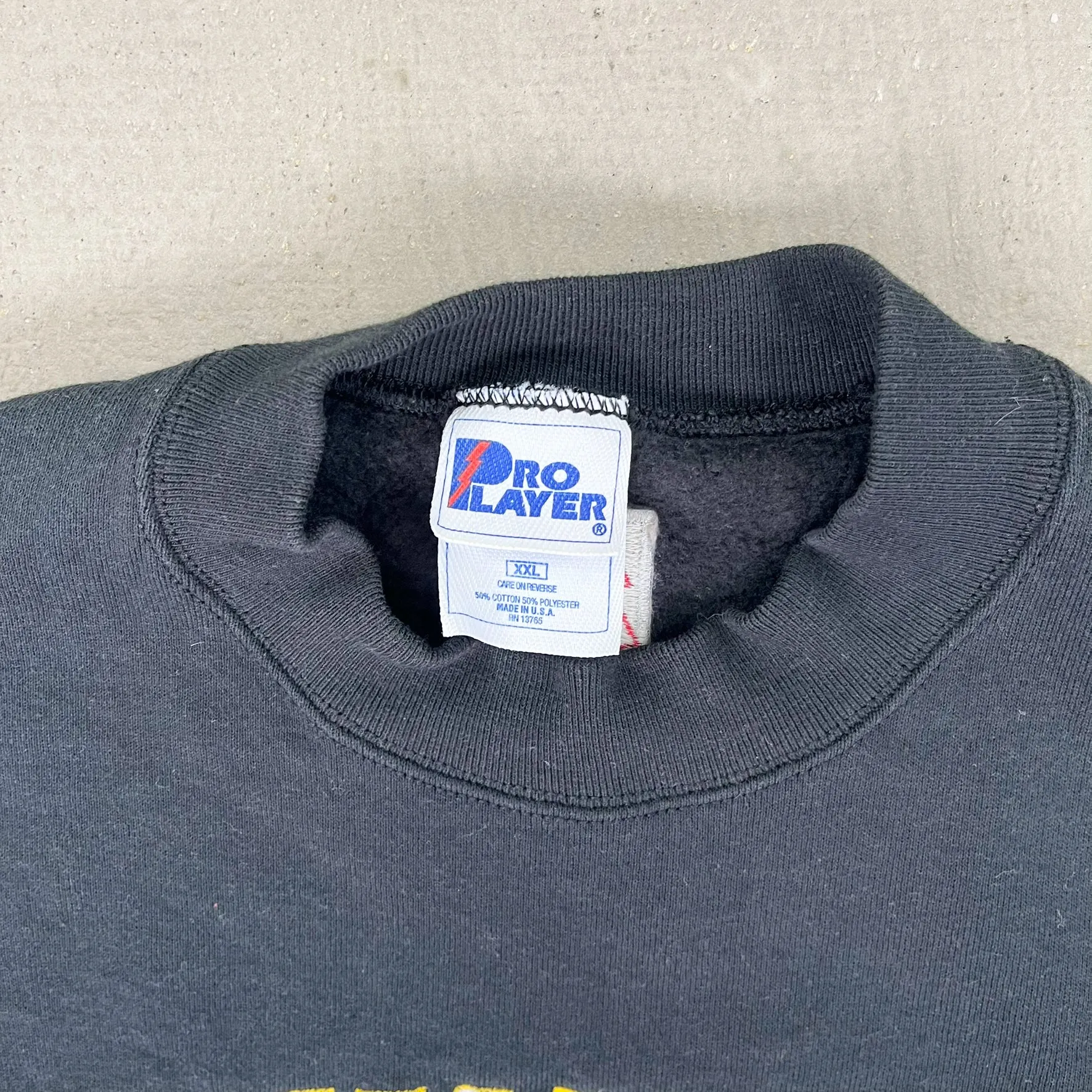 F- Vintage Pittsburgh Steelers NFL Pro Player Embroidered Text Crewneck sold by HG Vintage product image thumbnail 3