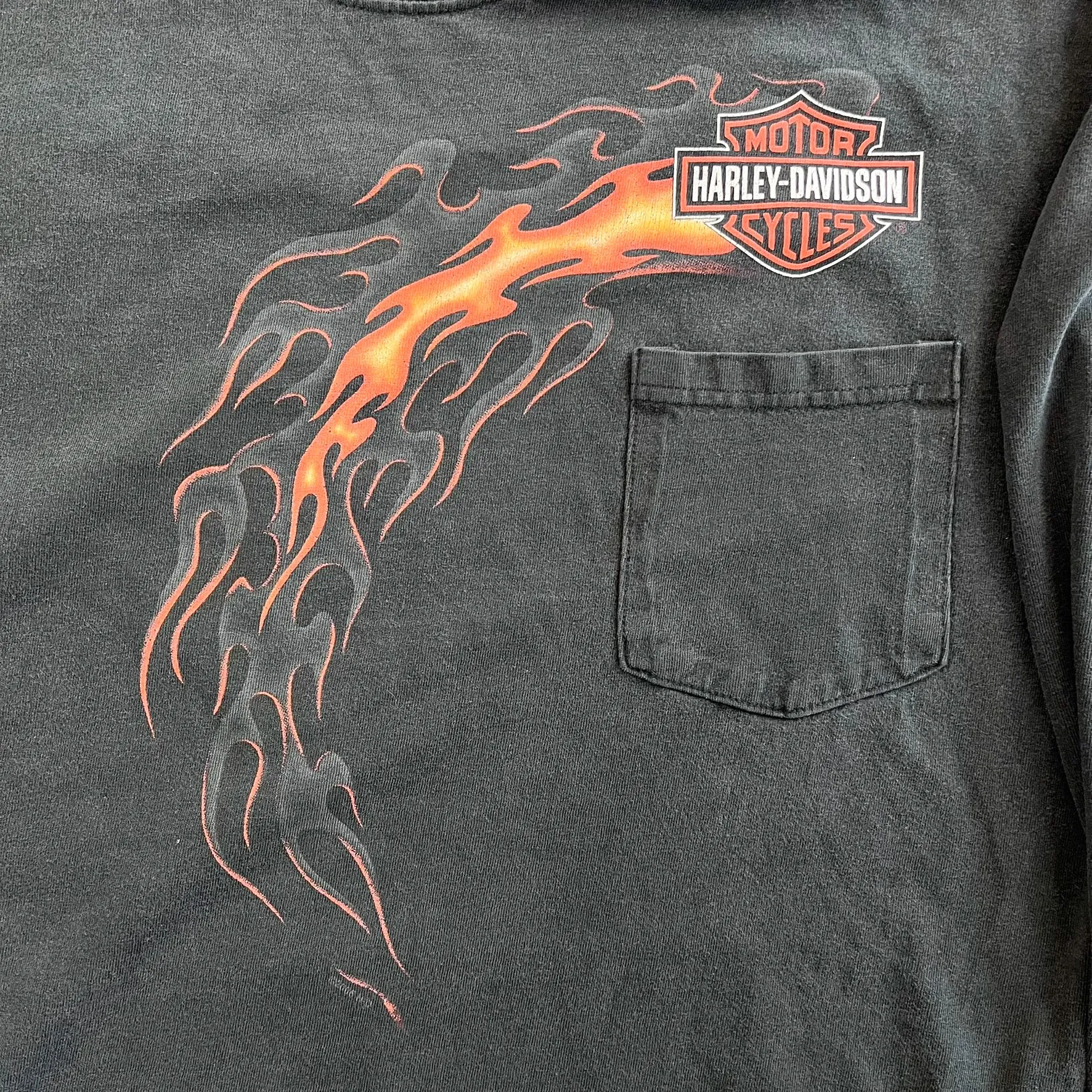 F- Vintage '05 Harley Davidson Kelowna BC Fire Graphic Long Sleeve Tee sold by HG Vintage product image thumbnail 2