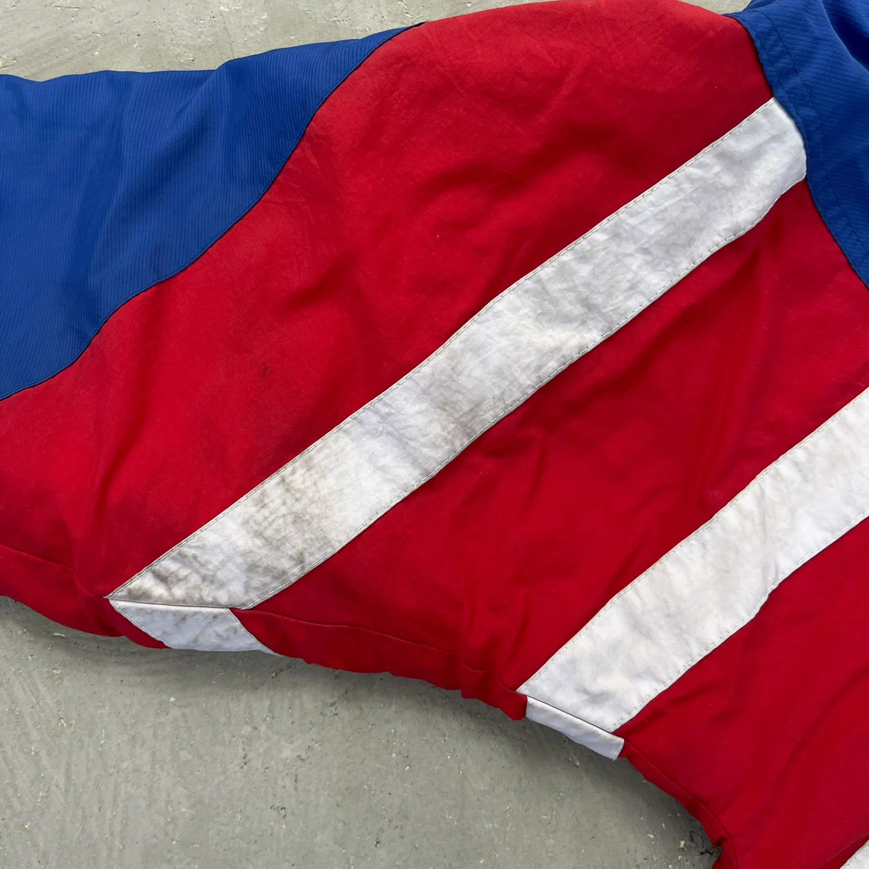 F- Vintage New England Patriots NFL Starter Anorak Winter Jacket sold by HG Vintage product image thumbnail 3