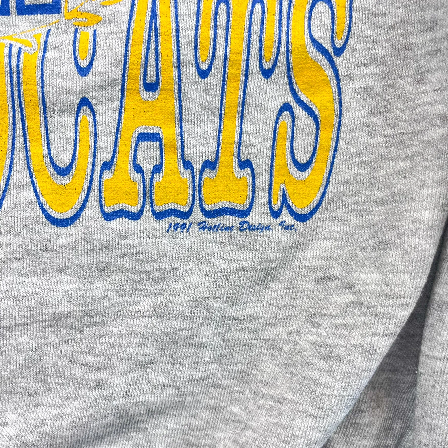 F- Vintage '91 University Of Kentucky Wildcats Logo & Text Crewneck sold by HG Vintage product image thumbnail 3