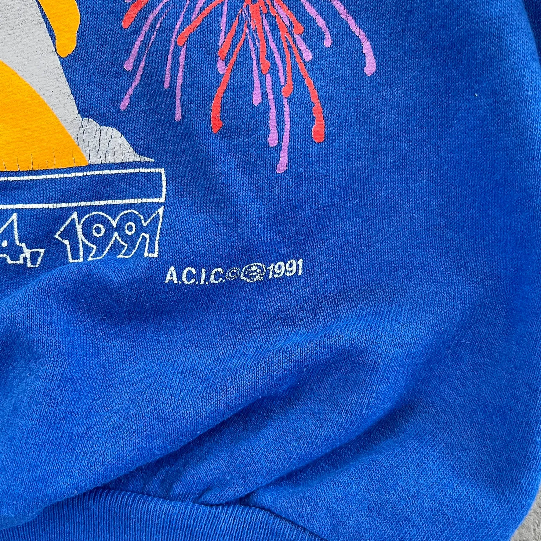 F- Vintage '91 CFL Grey Cup Festival Winnipeg Crewneck sold by HG Vintage product image thumbnail 3