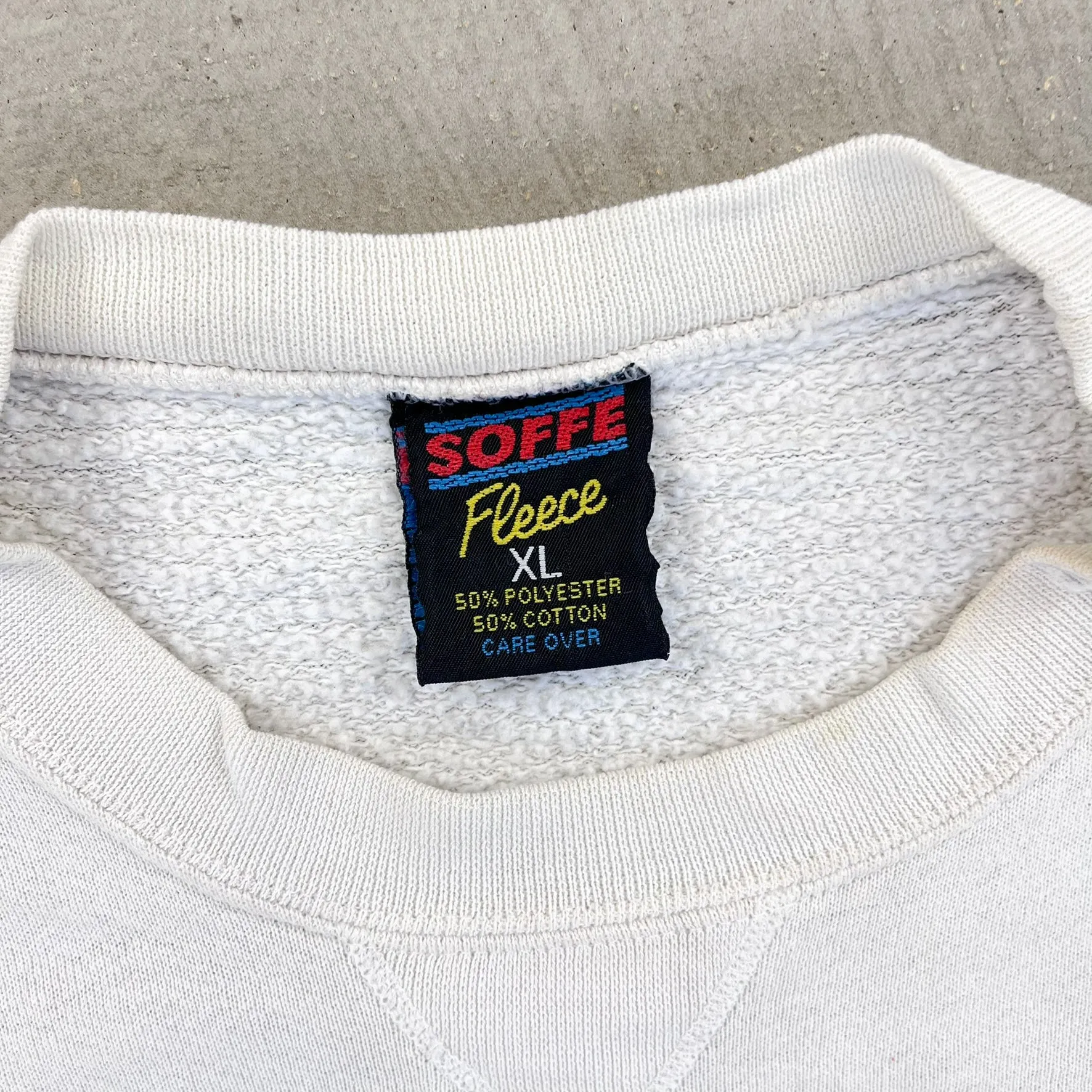 F- Vintage Hooters Racing Graphic Crewneck sold by HG Vintage product image thumbnail 4