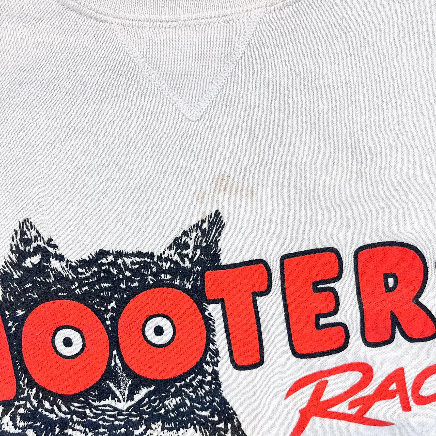 F- Vintage Hooters Racing Graphic Crewneck sold by HG Vintage product image thumbnail 5