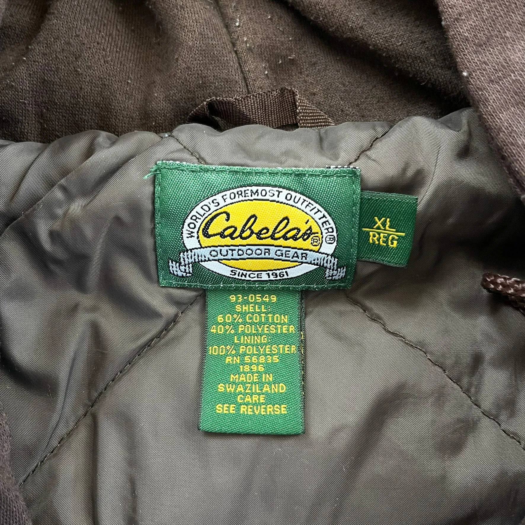 F- Vintage Cabela's Real Tree Camo Hooded Bomber Jacket sold by HG Vintage product image thumbnail 5