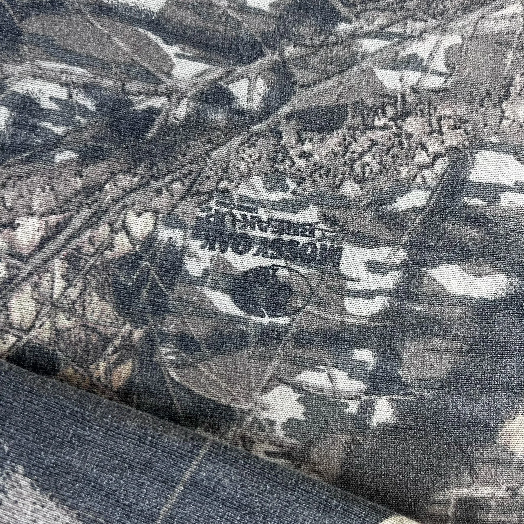 F- Vintage Jerzees Mossy Oak Camo Pattern Crewneck sold by HG Vintage product image thumbnail 4