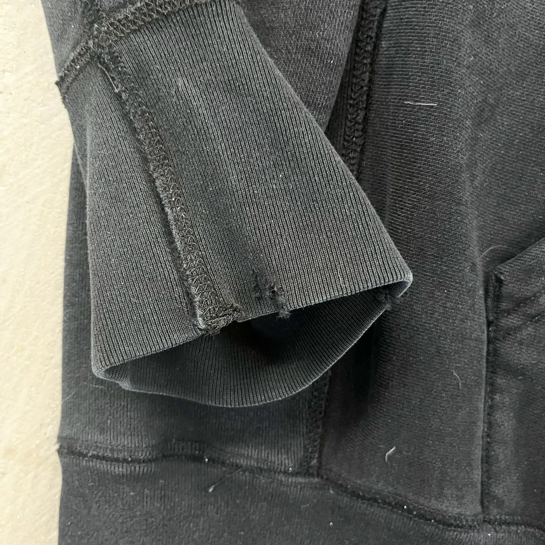 F- Supreme FW 17 Lime On Black Box Logo Hoodie sold by HG Vintage product image thumbnail 4