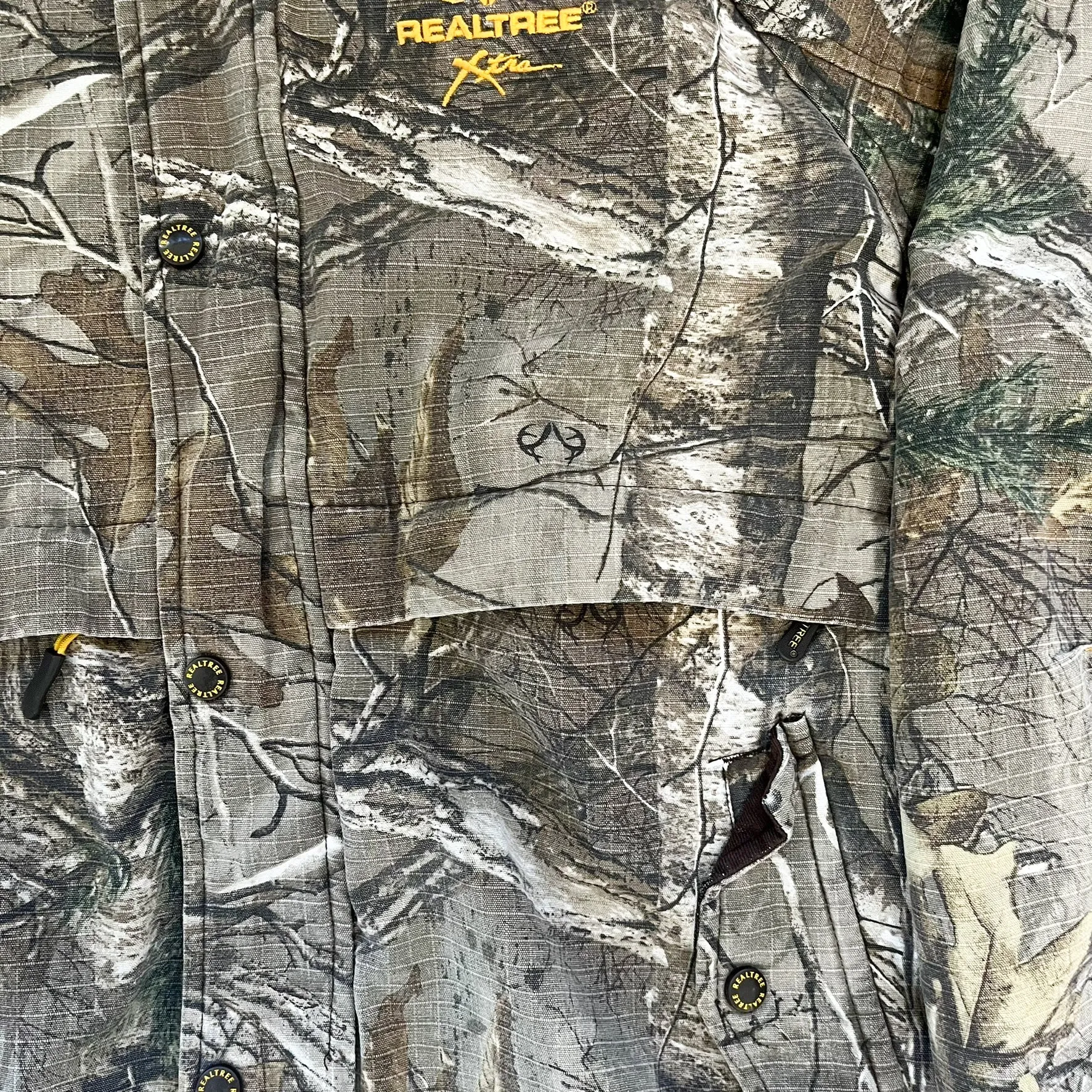 F- Real Tree Camo Zip Up Winter Jacket sold by HG Vintage product image thumbnail 3