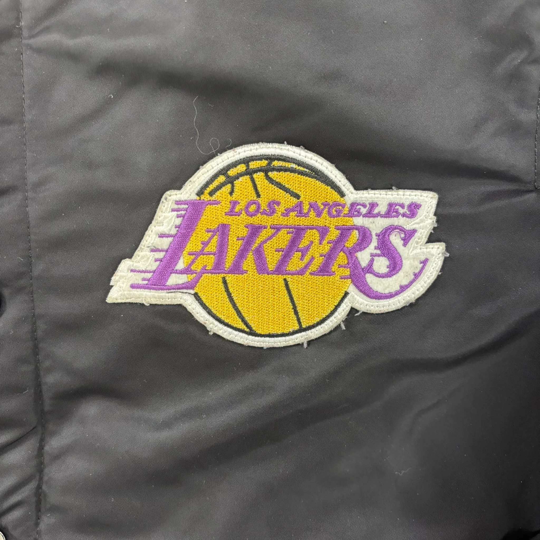 F- Vintage Los Angeles Lakers NBA Satin Bomber Jacket sold by HG Vintage product image thumbnail 2