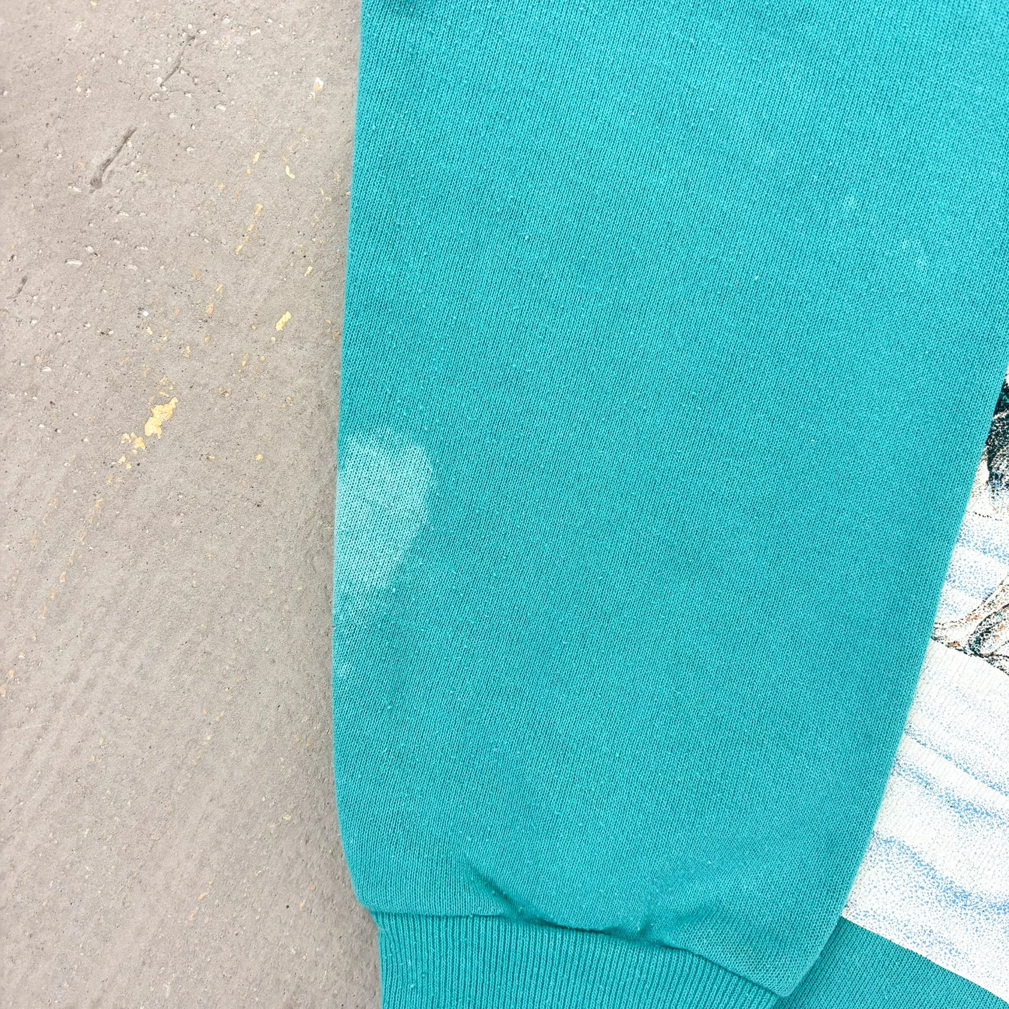 F- Vintage '91 Signal Sports Moon & Wolves In Snow Crewneck sold by HG Vintage product image thumbnail 3