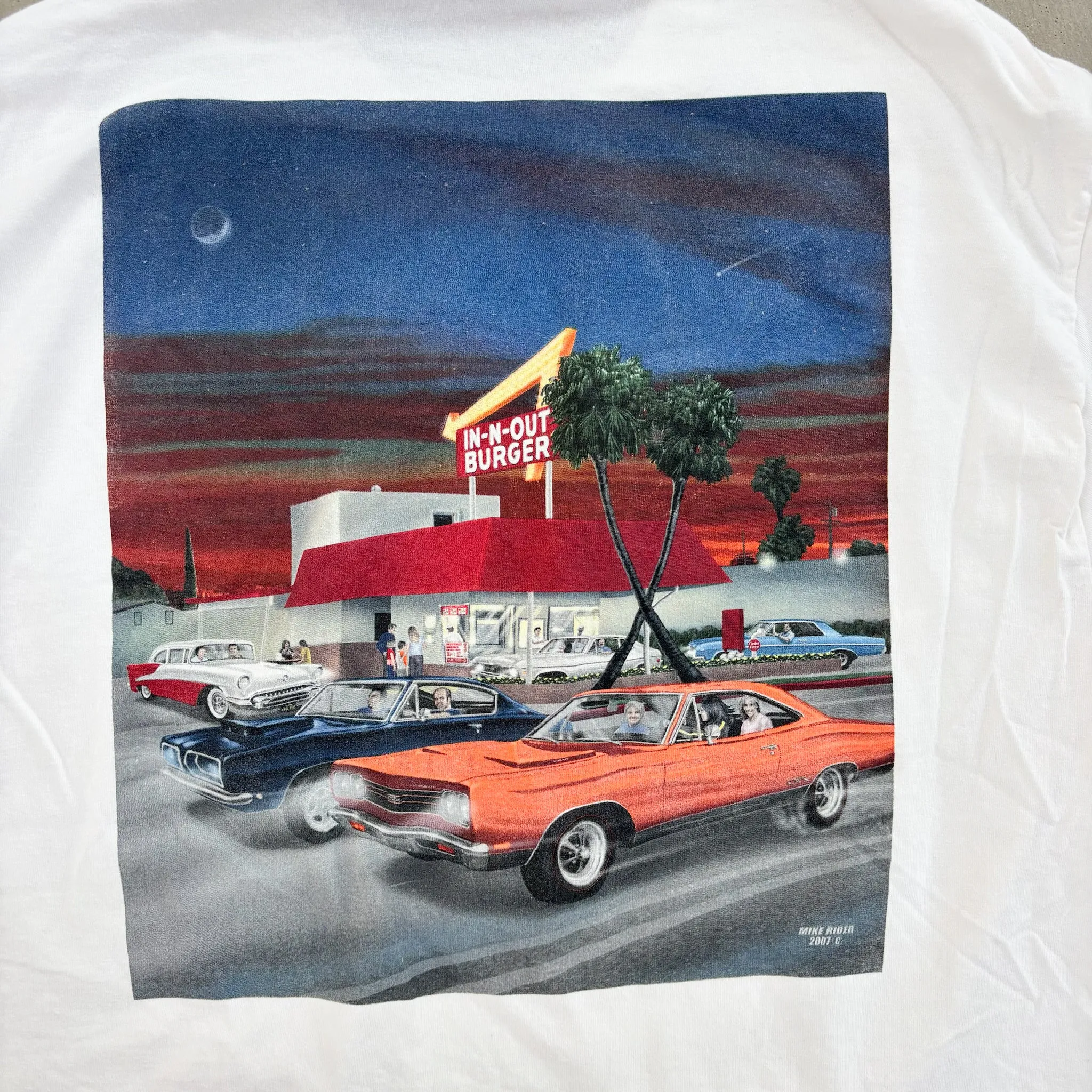 F- Vintage '07 In n Out California Graphic Hanes Beefy Tee sold by HG Vintage product image thumbnail 4