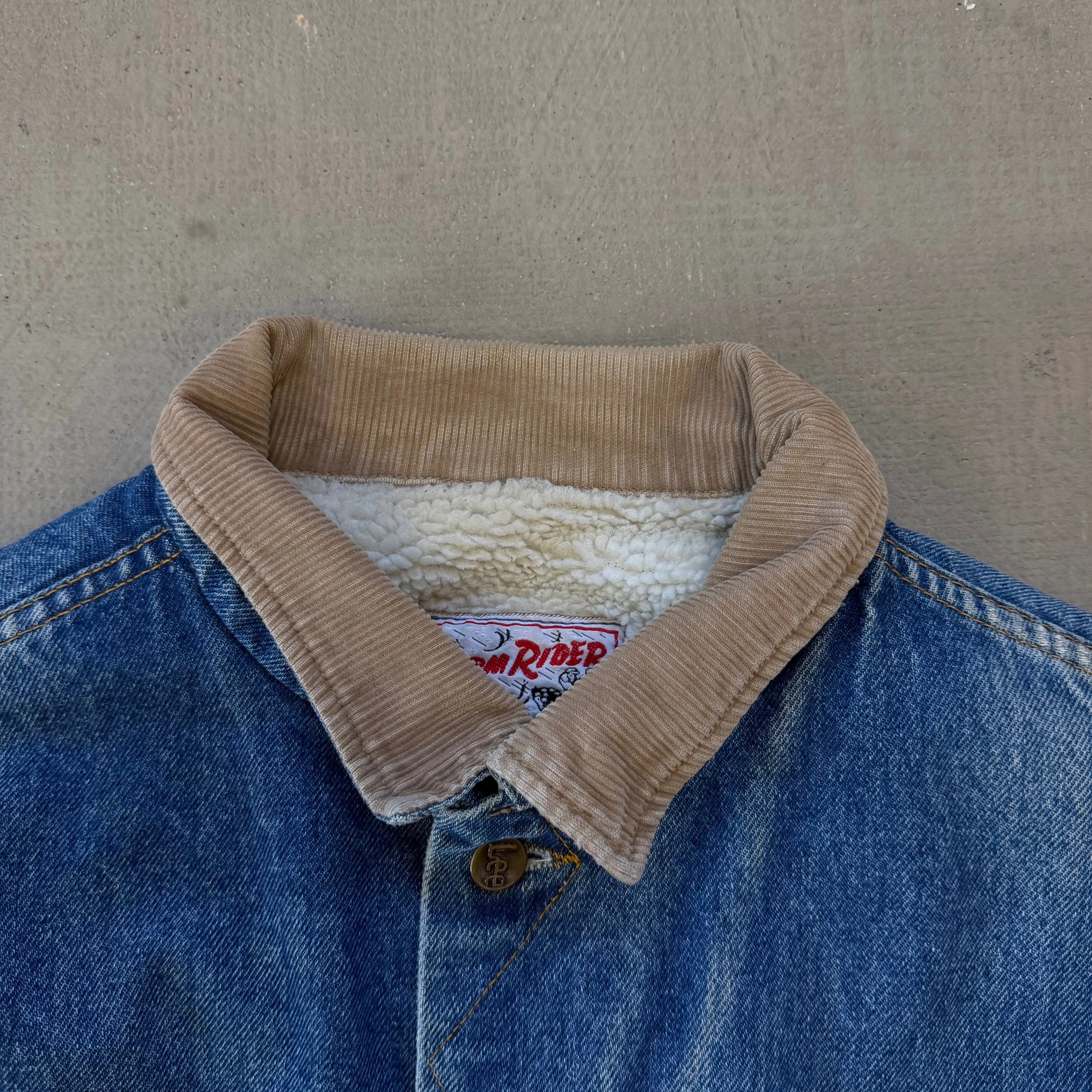 F- Vintage Lee Storm Rider Sherpa Lined Denim Jacket sold by HG Vintage product image thumbnail 5