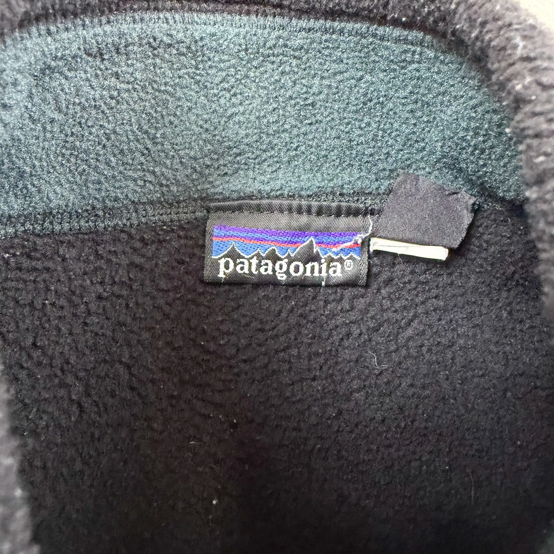 F- Patagonia Quarter Button Black Made In USA Polar Fleece sold by HG Vintage product image thumbnail 2