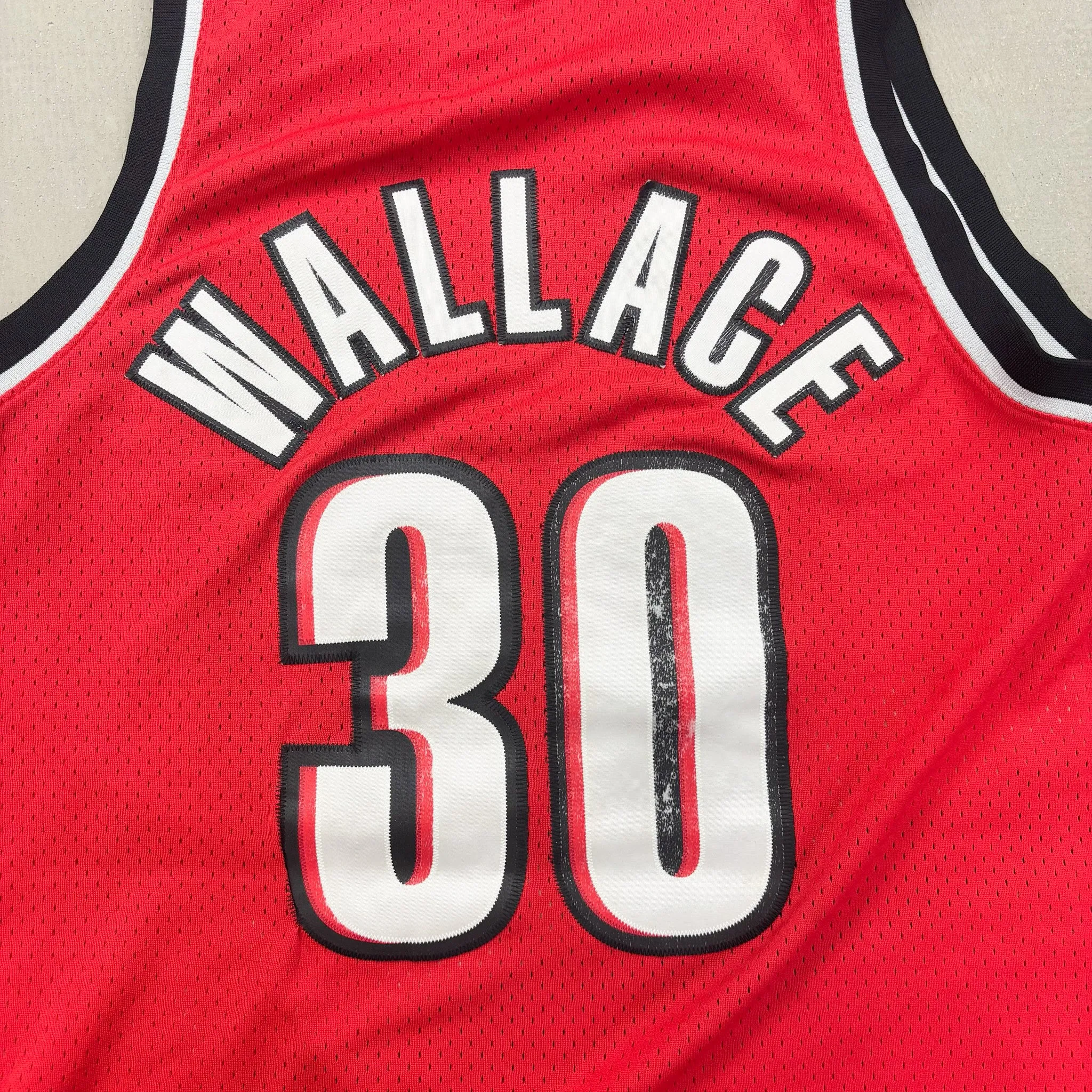 F- Portland Trailblazers NBA Rasheed Wallace Nike Team Jersey sold by HG Vintage product image thumbnail 4