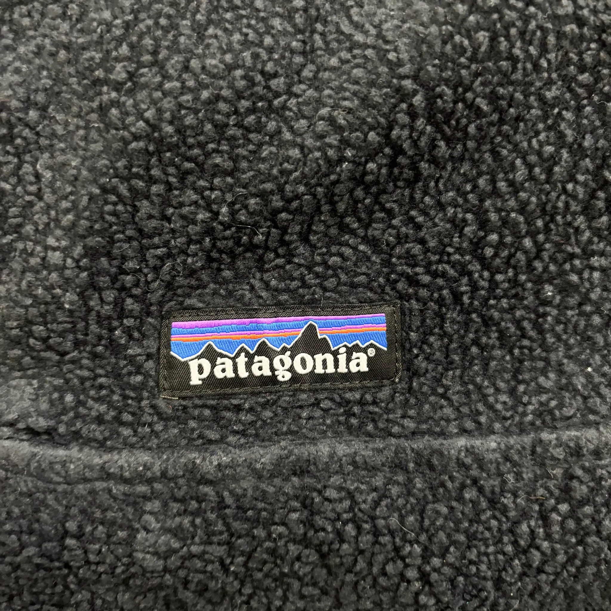 F- Patagonia Snap-T Black/Blue Polar Fleece sold by HG Vintage product image thumbnail 2