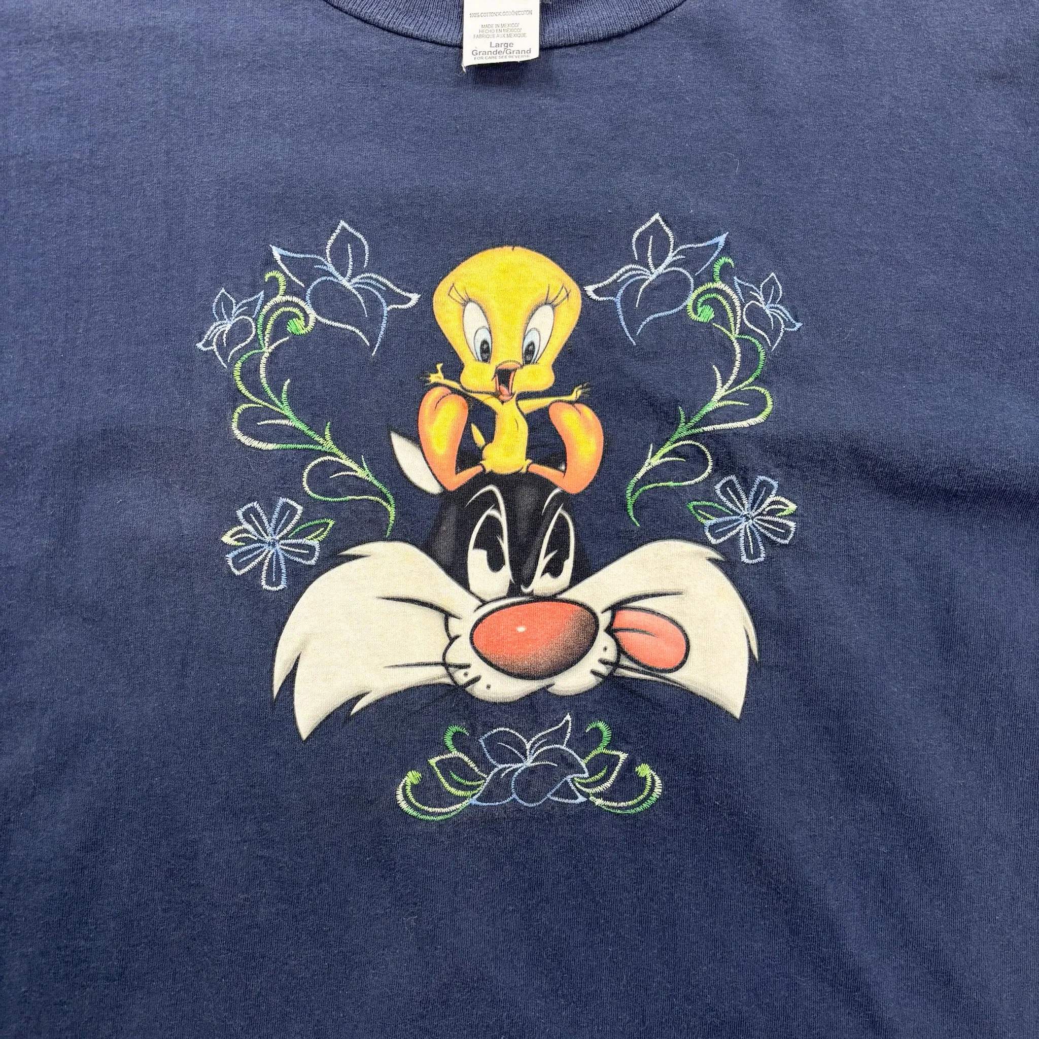 F- Vintage '97 Looney Tunes Sylvester Cat & Tweedy Bird Graphic Tee sold by HG Vintage product image thumbnail 2