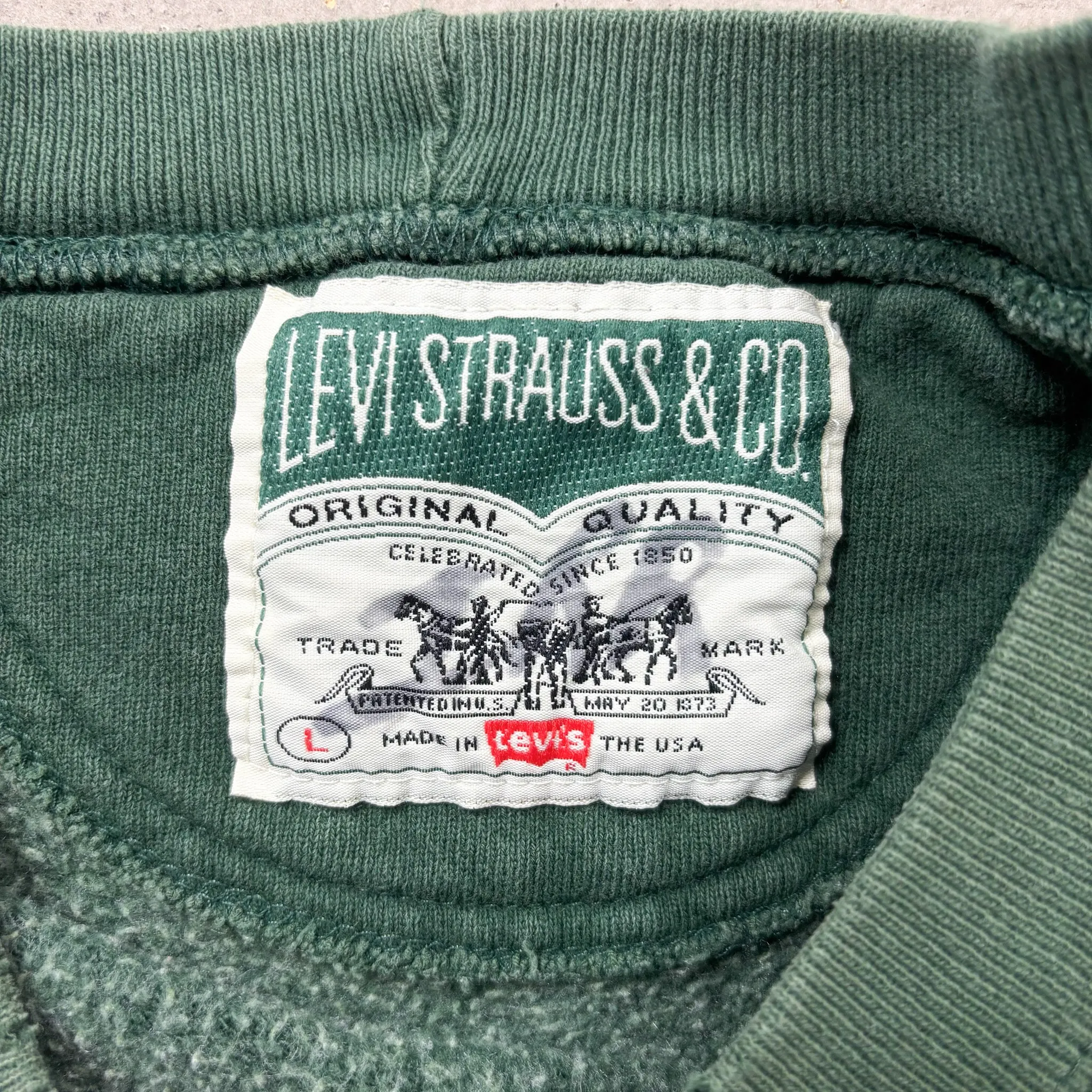 F- Vintage Levi's Embroidered Text Made In USA Crewneck sold by HG Vintage product image thumbnail 4